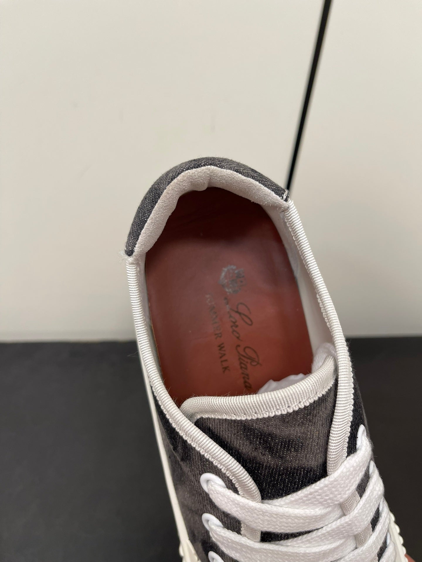 LP CLASSIC BISCUIT SNEAKER CHARCOAL CALFSKIN - 35