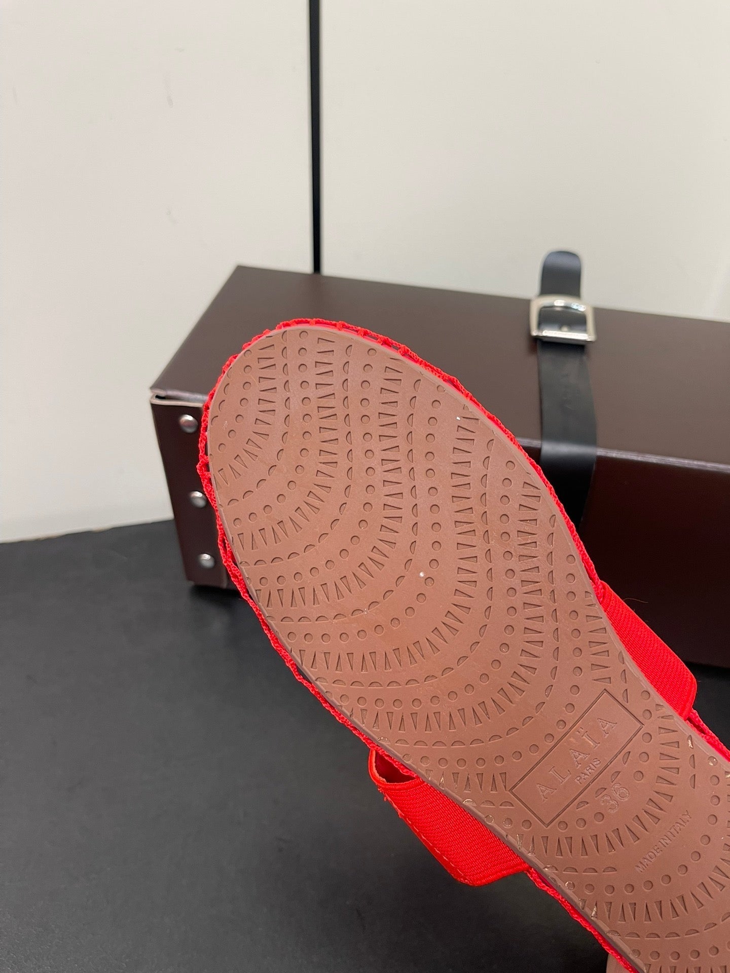 ALAIA BALLET FLATS IN CHERRY RED MESH FISHNET WITH GOLD HARDWARE - 35