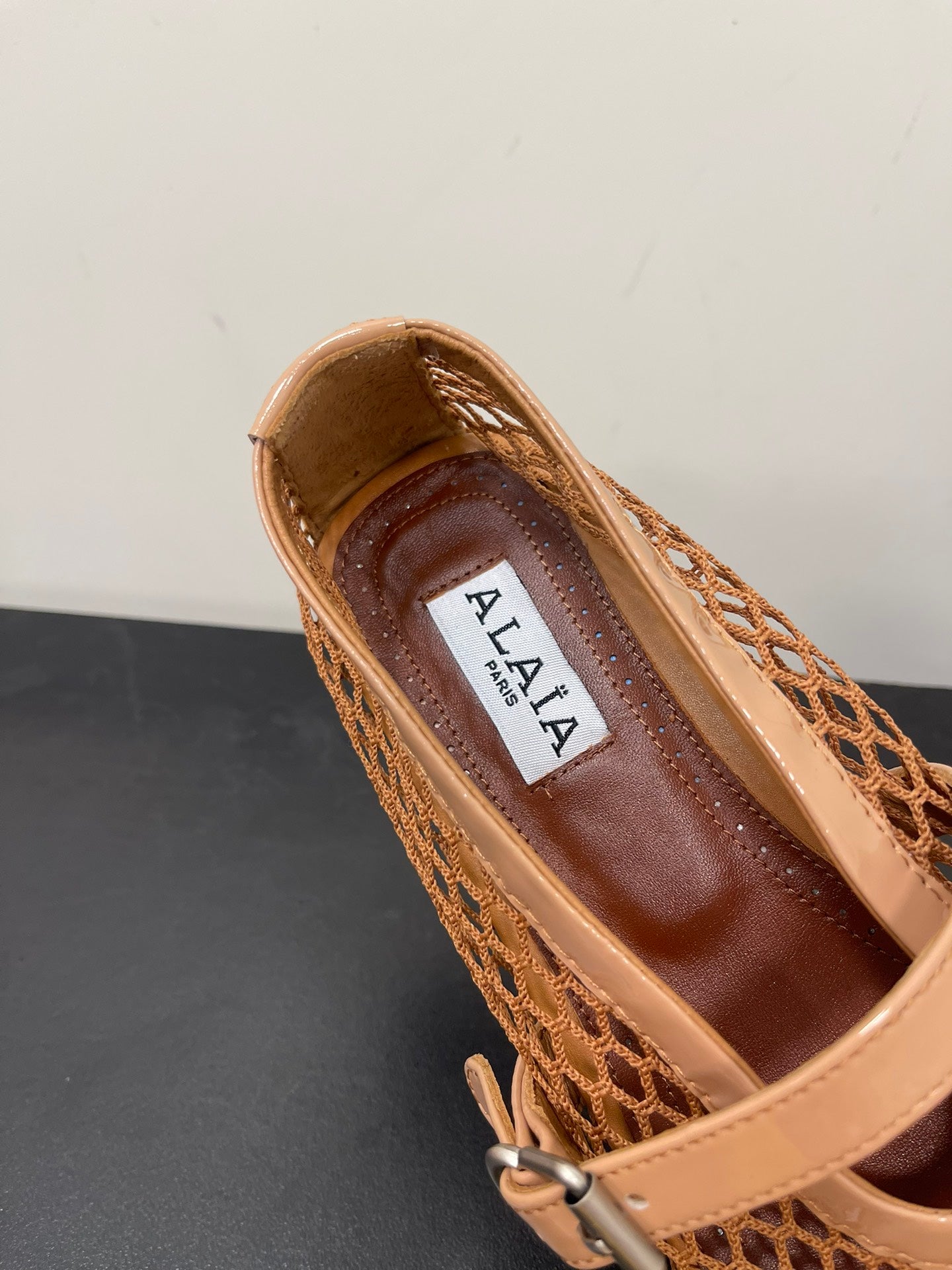 ALAIA BALLET FLATS IN COPPER BROWN MESH FISHNET - 35