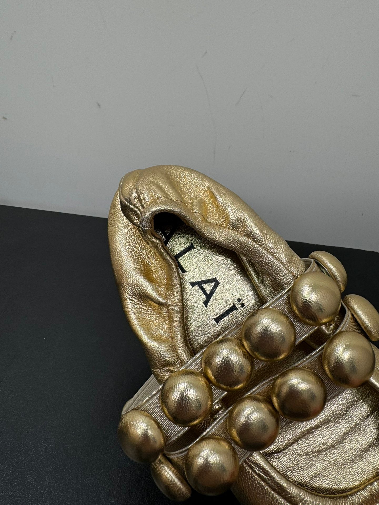 ALAIA SPHERE BALLET FLATS IN GOLDEN LAMBSKIN - 35
