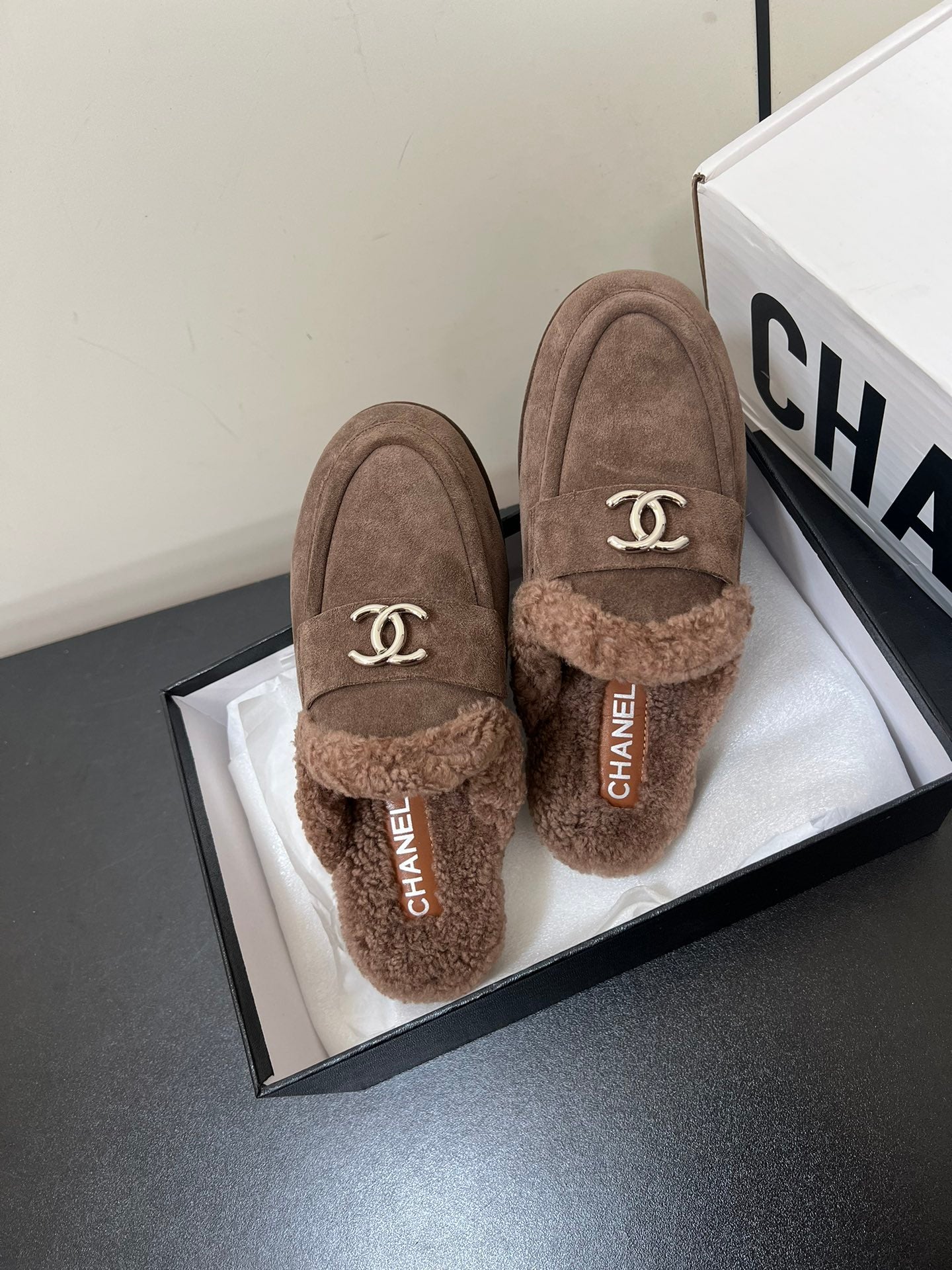 LOAFERS MULE IN MEDIUM BROWN SUEDE AND FLEECE LINING - 35
