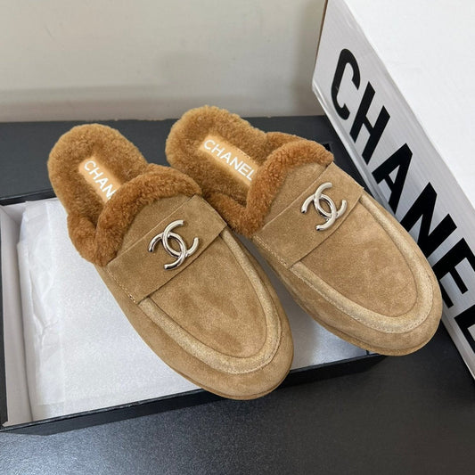 LOAFERS MULE IN PEANUT BROWN SUEDE AND FLEECE LINING - 35