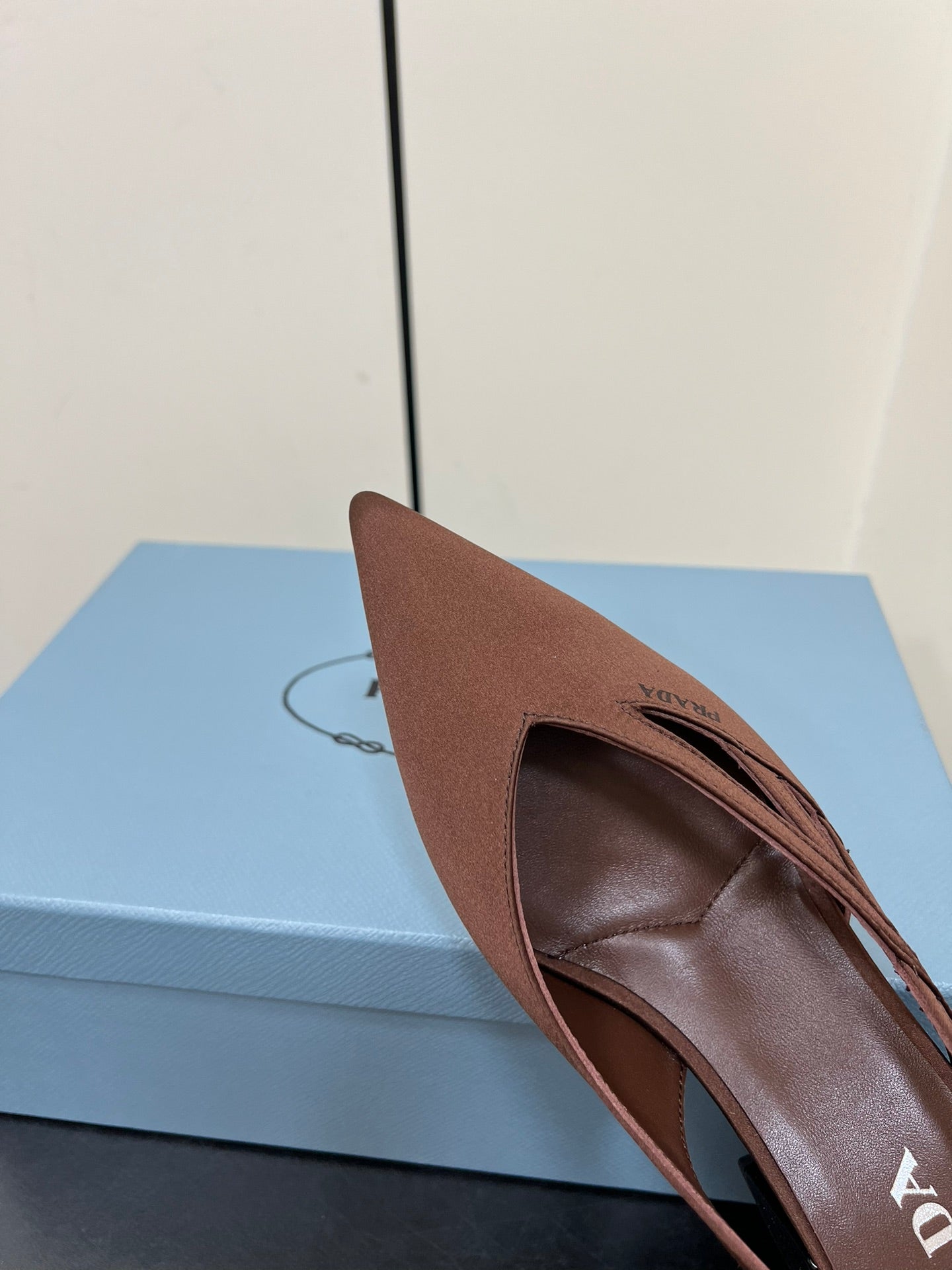 CUT-OUT BALLERINAS IN CHOCOLATE BROWN SATIN - 35