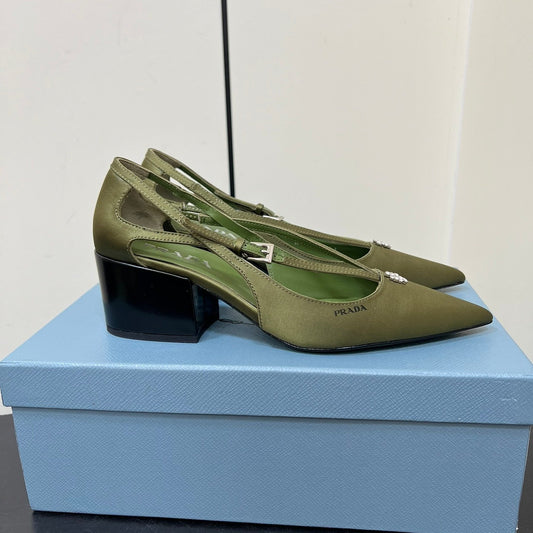 CUT-OUT PUMPS WITH BEAD BUCKLE IN OLIVE GREEN SATIN - 35