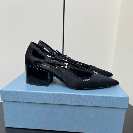 CUT-OUT PUMPS WITH BEAD BUCKLE IN BLACK SATIN - 35
