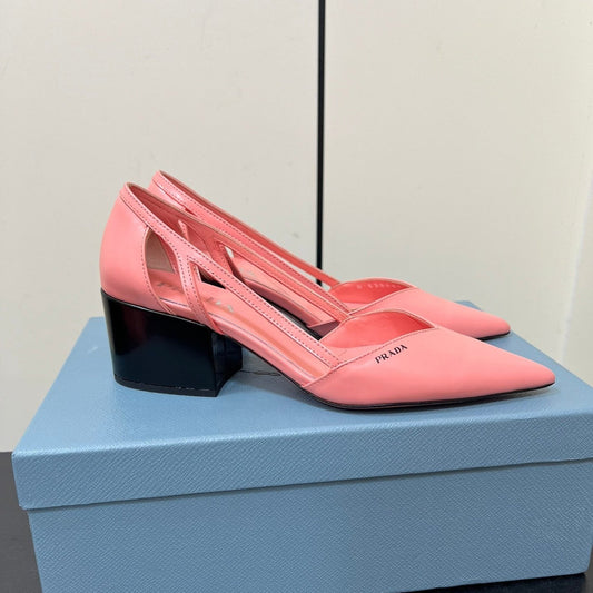 BRUSHED CUT-OUT PUMPS IN SALMON PINK CALFSKIN - 35