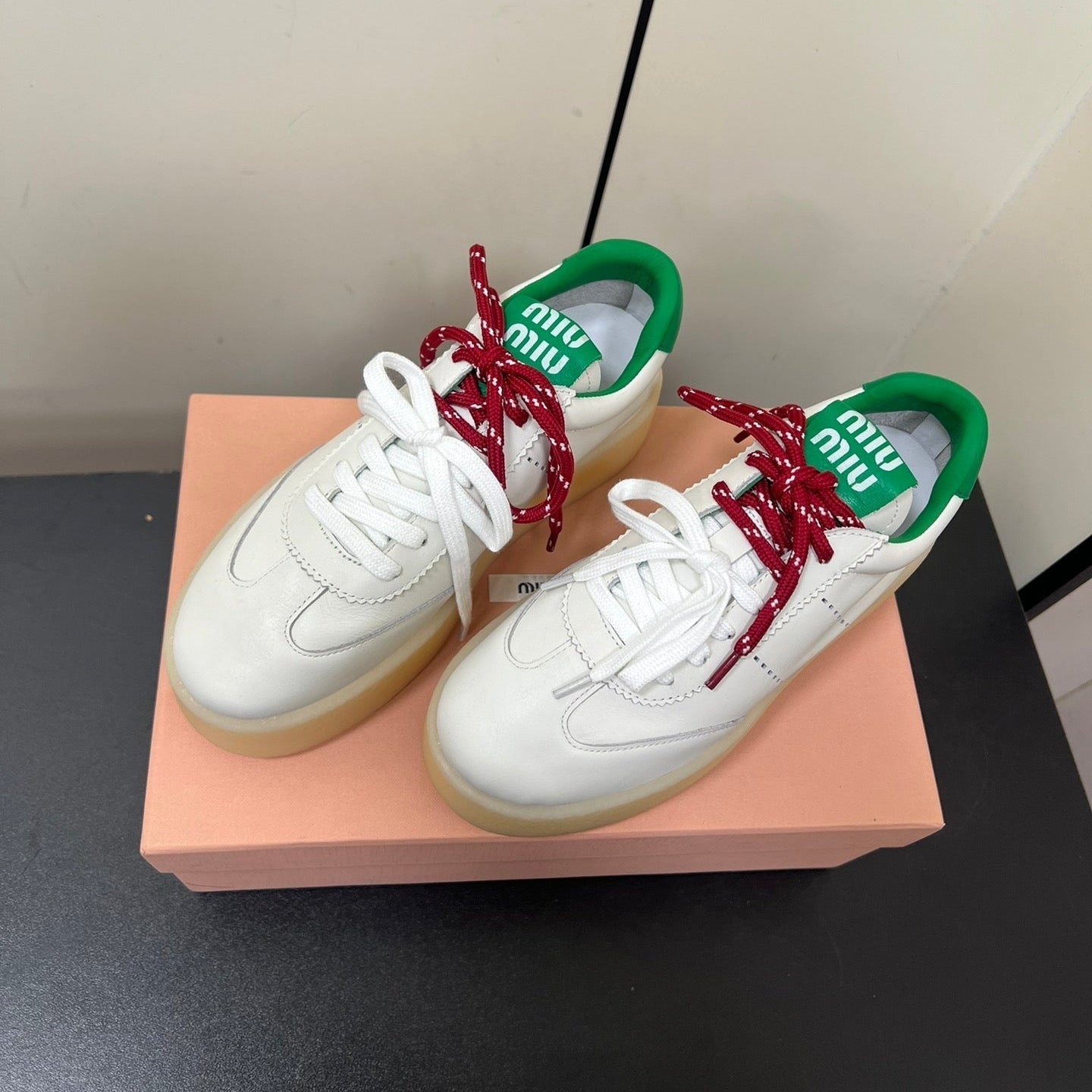 THICK-SOLED RETRO SNEAKERS IN WHITE MIX GREEN SMOOTH LAMBSKIN - 35