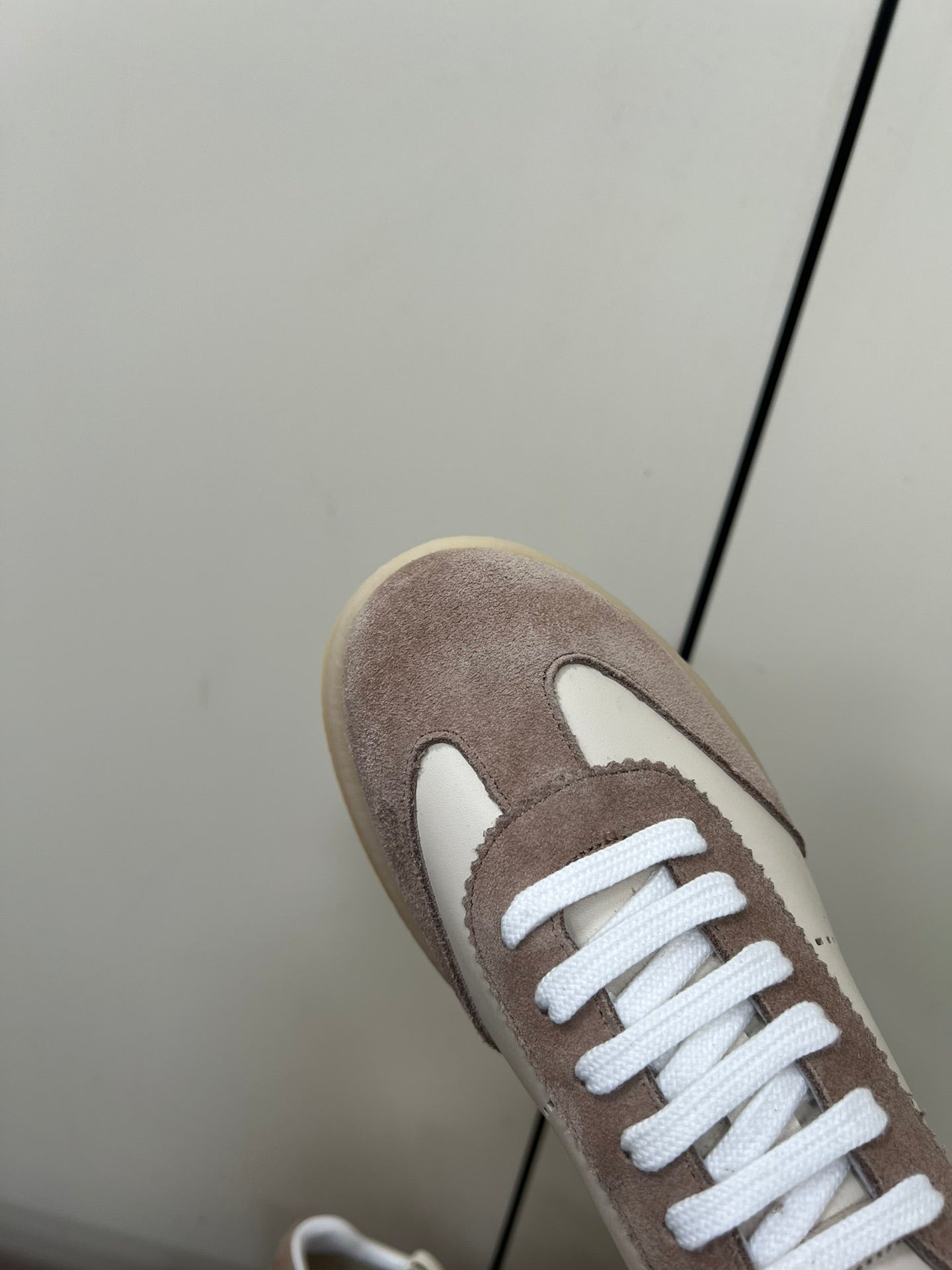 THICK-SOLED RETRO SNEAKERS IN CREAM LAMBSKIN AND PLASTER SUEDE - 35