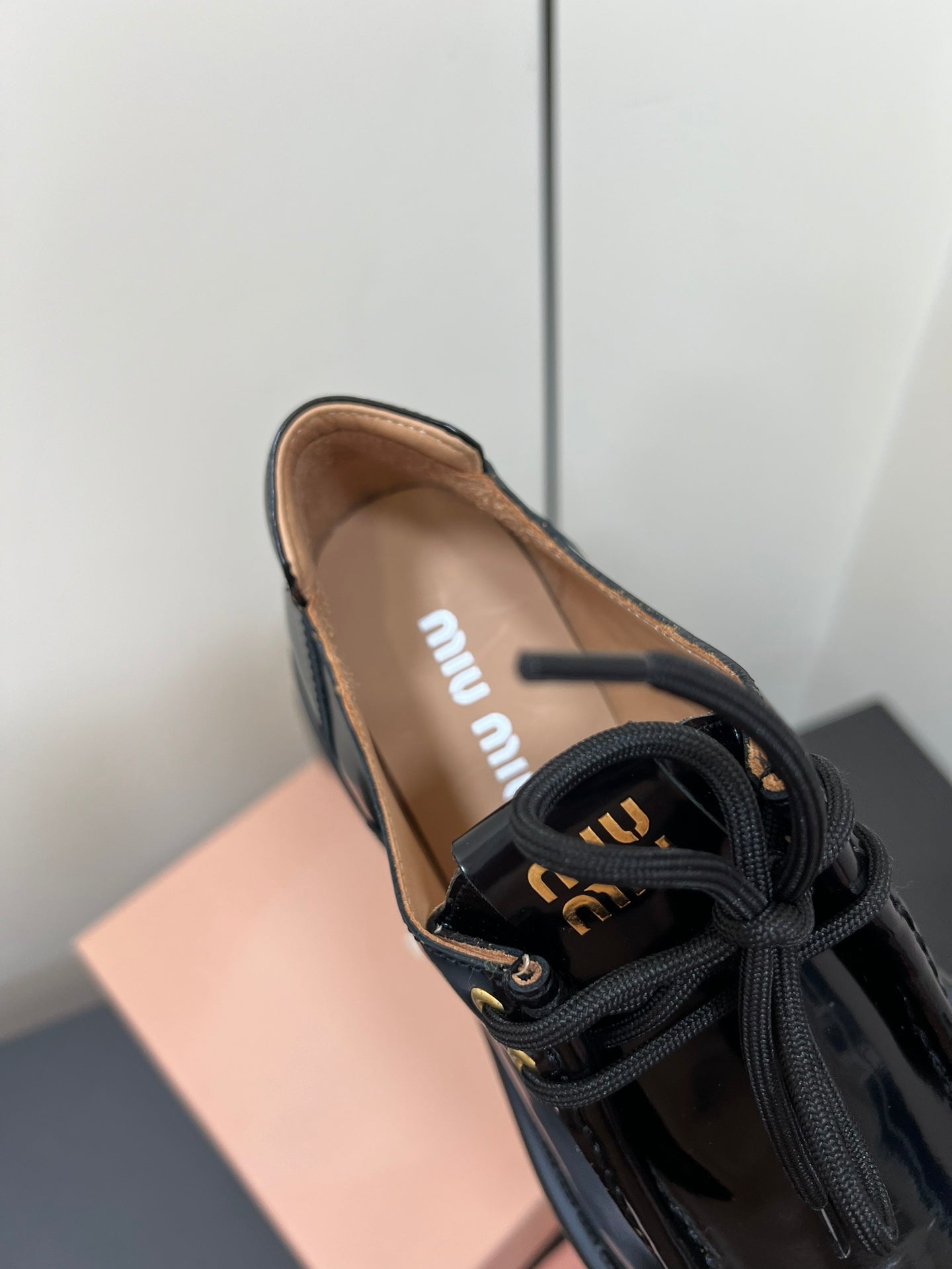 LACE-UP LOAFERS WITH THICK SOLE IN BLACK SHINY SHEEPSKIN - 35