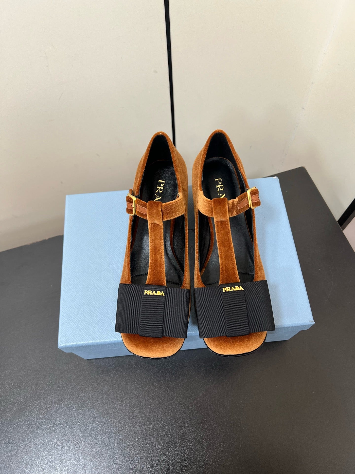 BOW MARY JANE PUMPS WITH T-STRAP IN BRONZE BROWN VELVET - 35