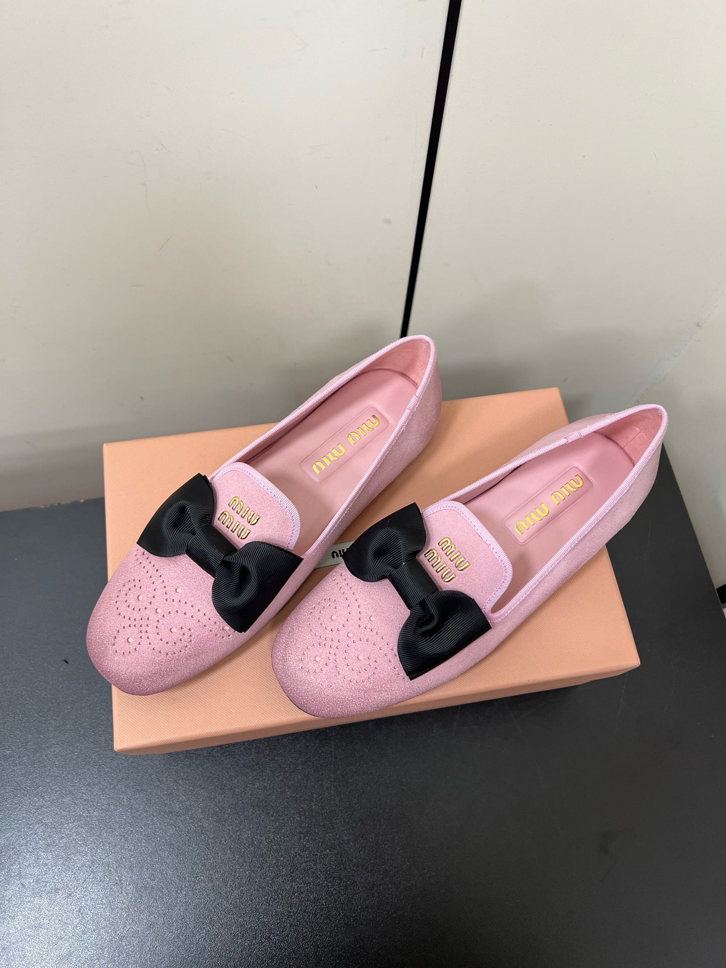 LOAFERS WITH BOW IN PINK SUEDE - 35