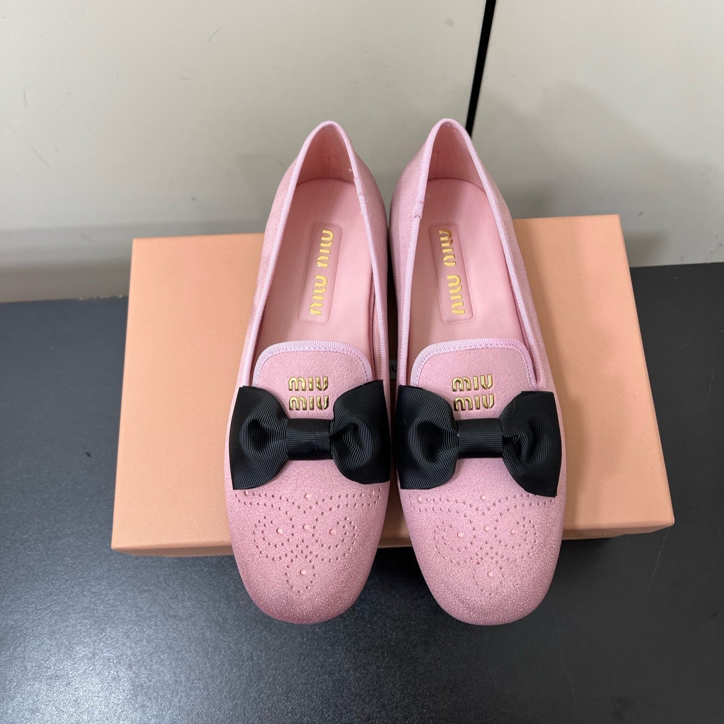 LOAFERS WITH BOW IN PINK SUEDE - 35