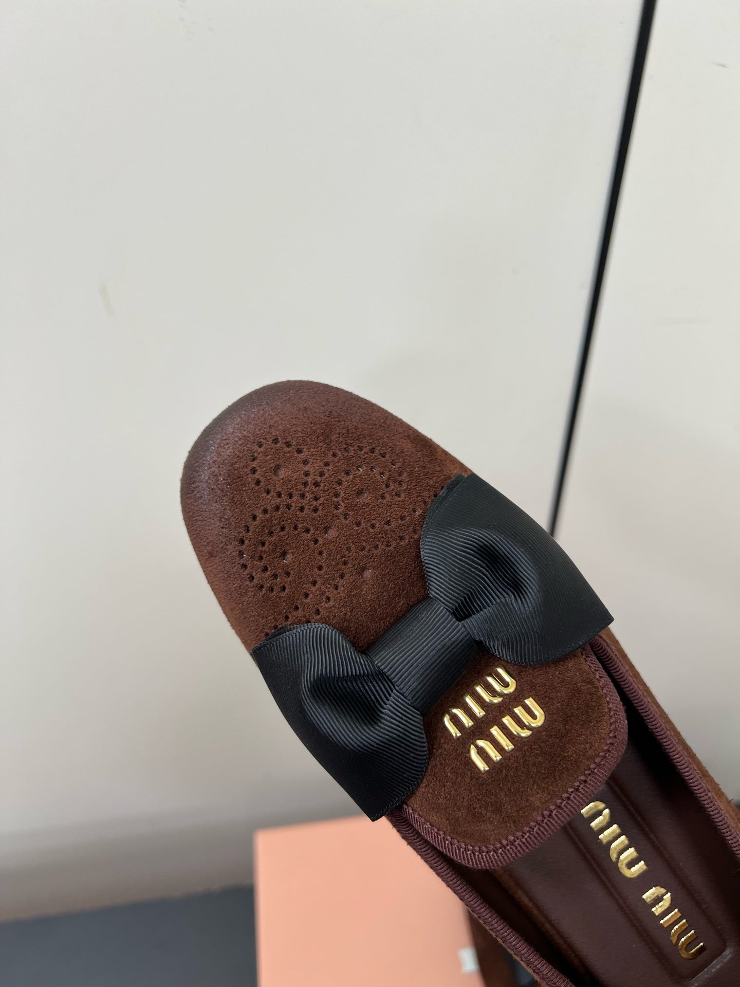 LOAFERS WITH BOW IN CHOCOLATE SUEDE - 35