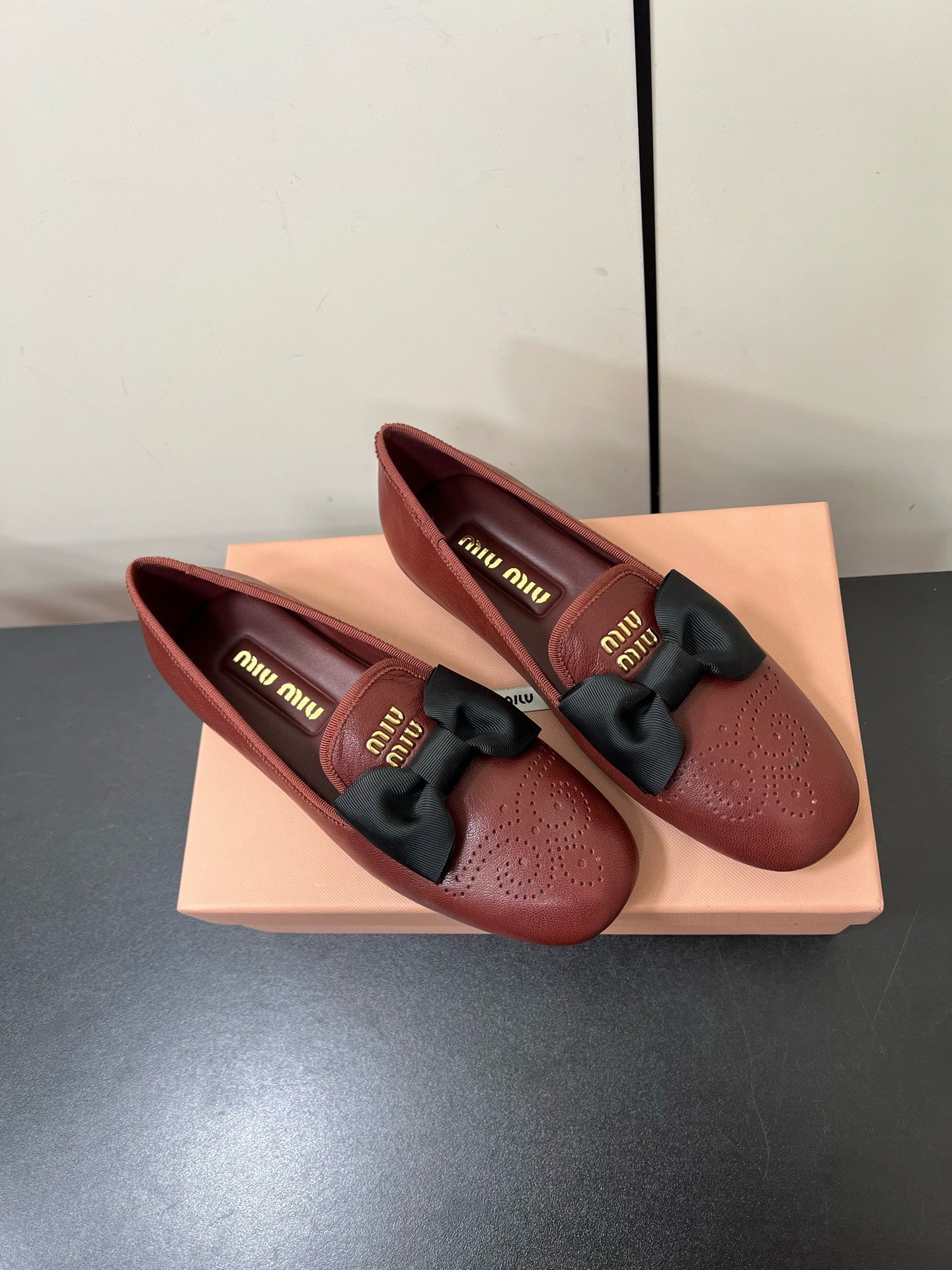 LOAFERS WITH BOW IN RED BROWN SHEEPSKIN - 35