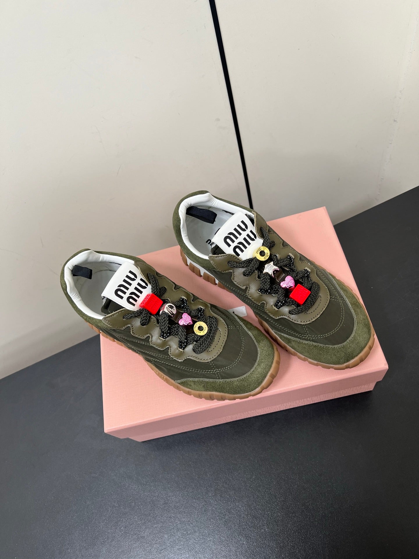 TYRE SNEAKERS IN DARK GREEN TECHNICAL FABRIC AND SUEDE WITH STICKER - 34