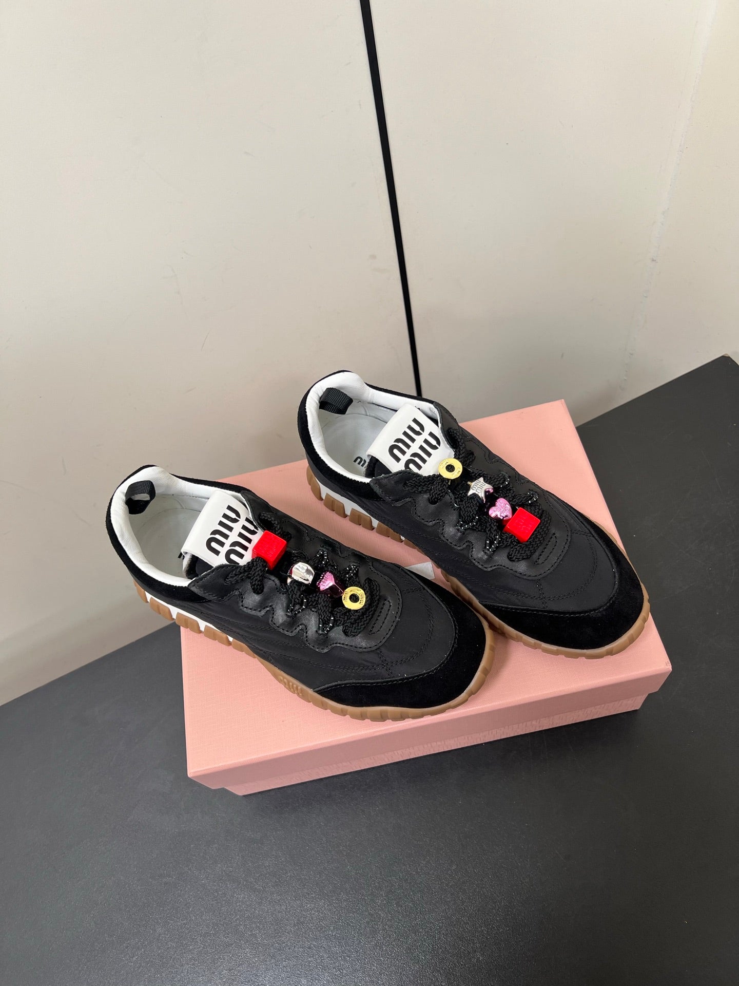 TYRE SNEAKERS IN BLACK TECHNICAL FABRIC AND SUEDE WITH STICKER - 34