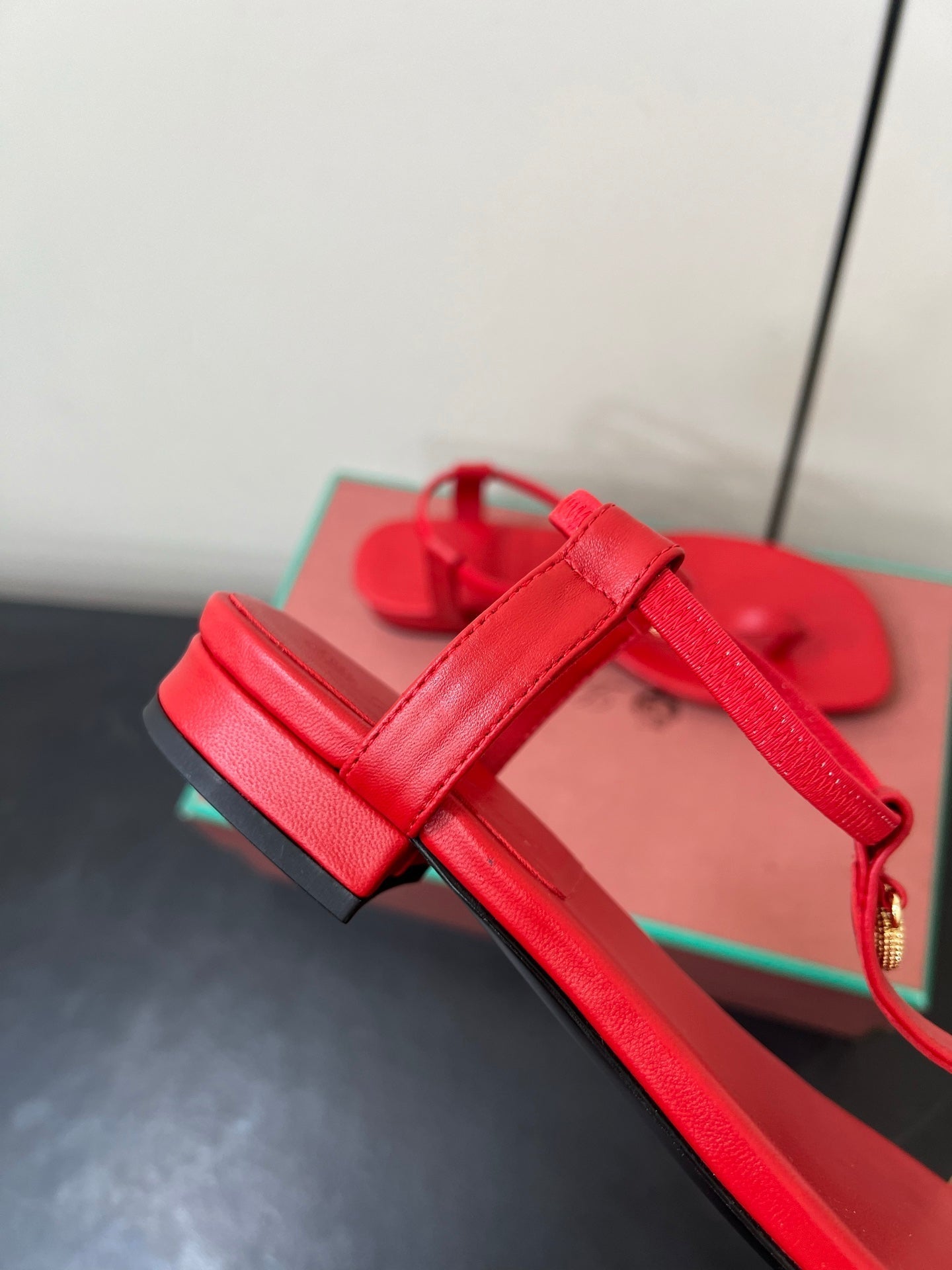 LP MINDIL SANDAL IN RED LAMBSKIN - 35
