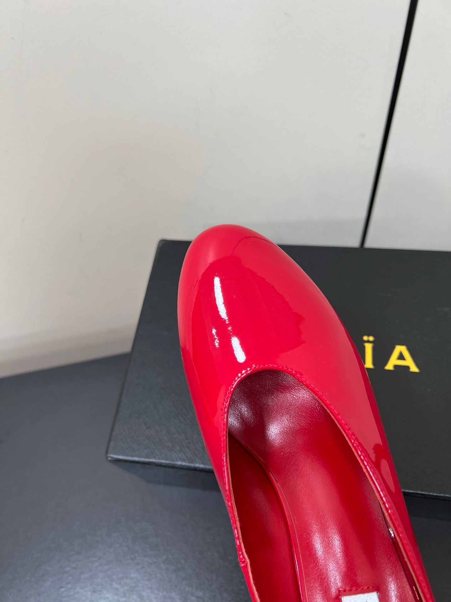 ALAIA WEDGE MULES 25S IN RED LAMBSKIN - 35