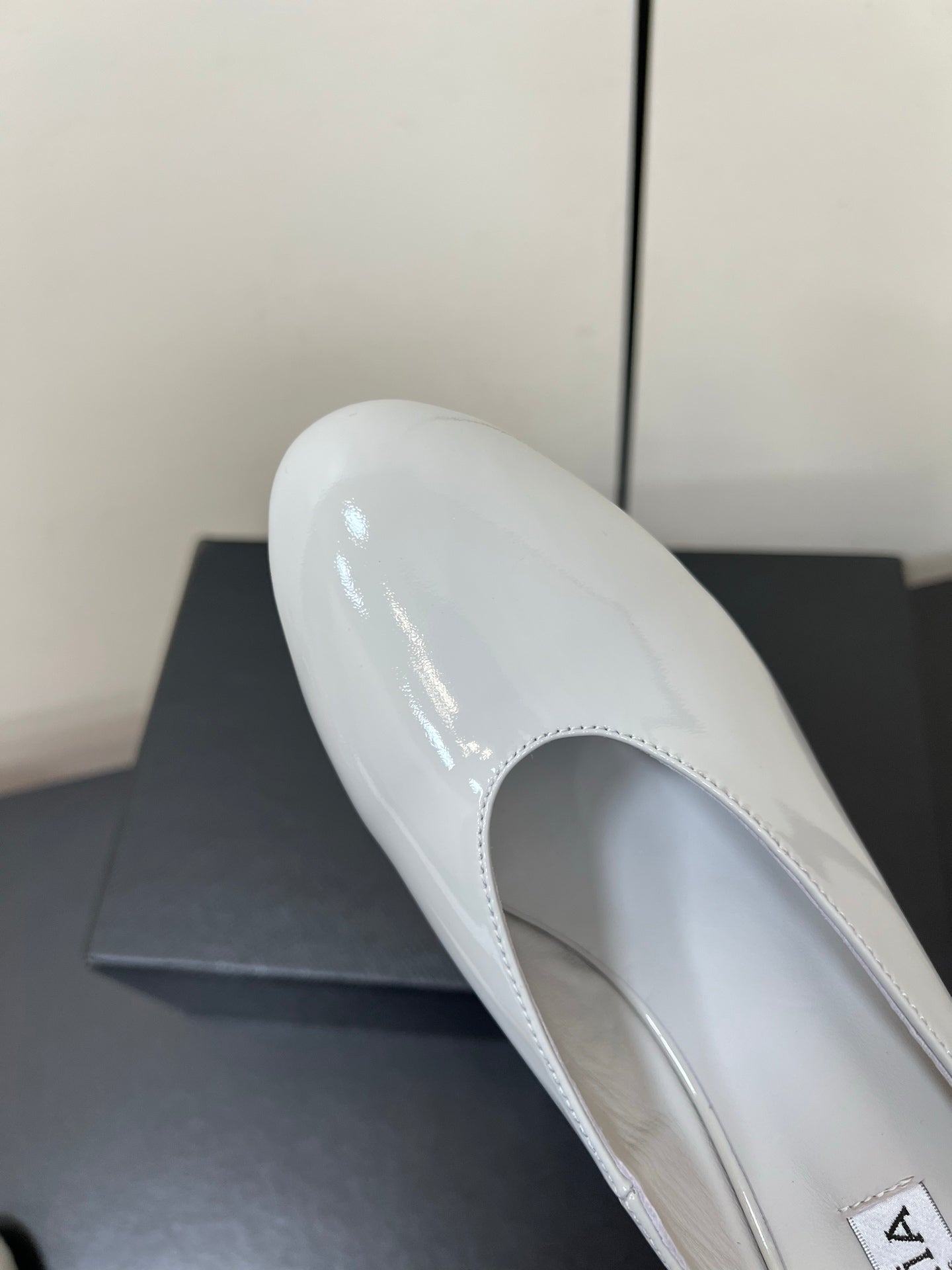 ALAIA WEDGE MULES 25S IN WHITE LAMBSKIN - 35