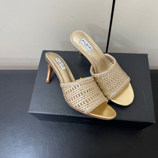 ALAIA HIGH HEEL 25S 70 MM IN GOLD LAMBSKIN WITH WOVEN PATTERN - 35
