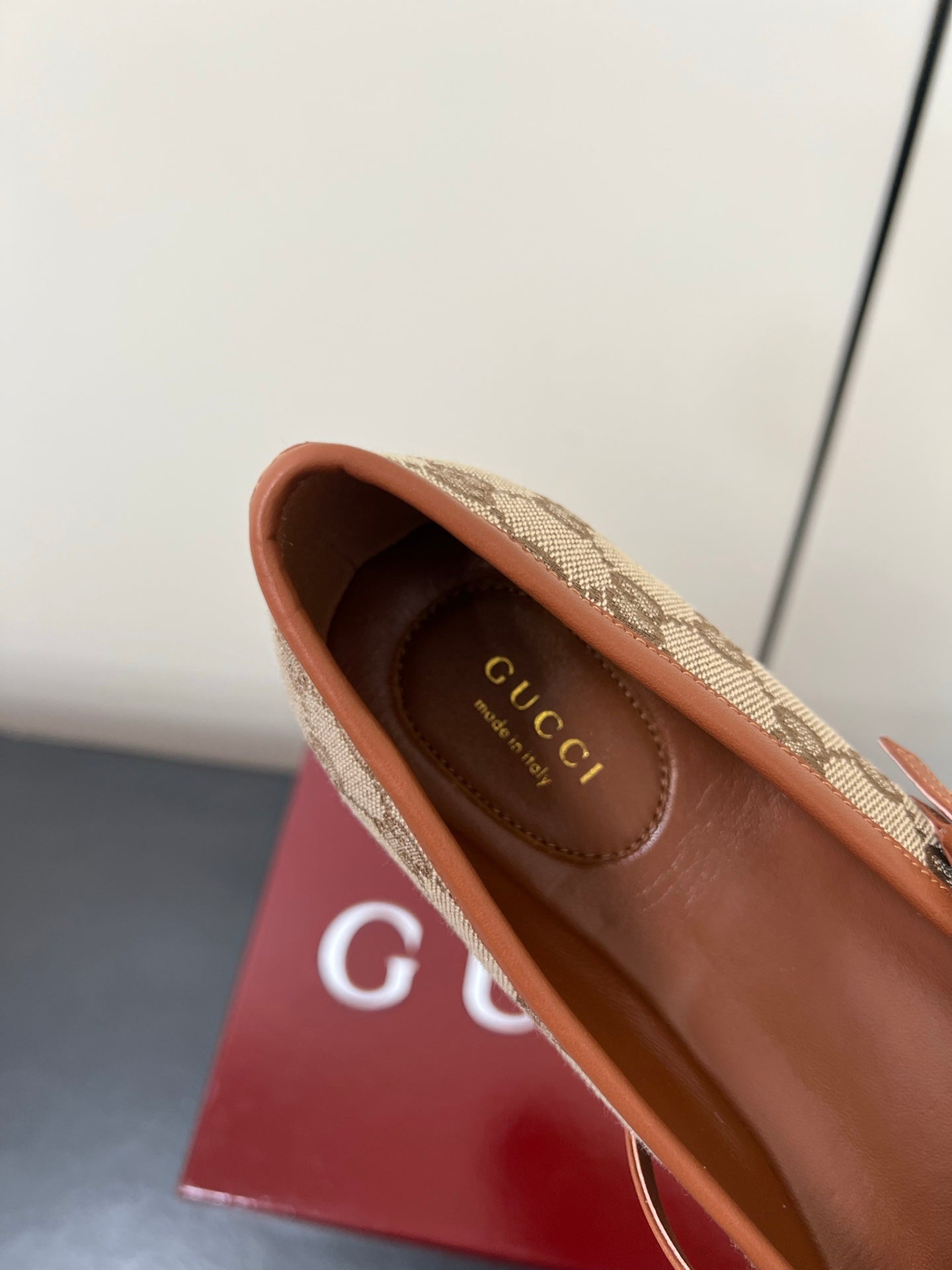 GG MARY JANE 25S IN MINK BROWN CANVAS MIX LAMBSKIN WITH GOLD HARDWARE - 35