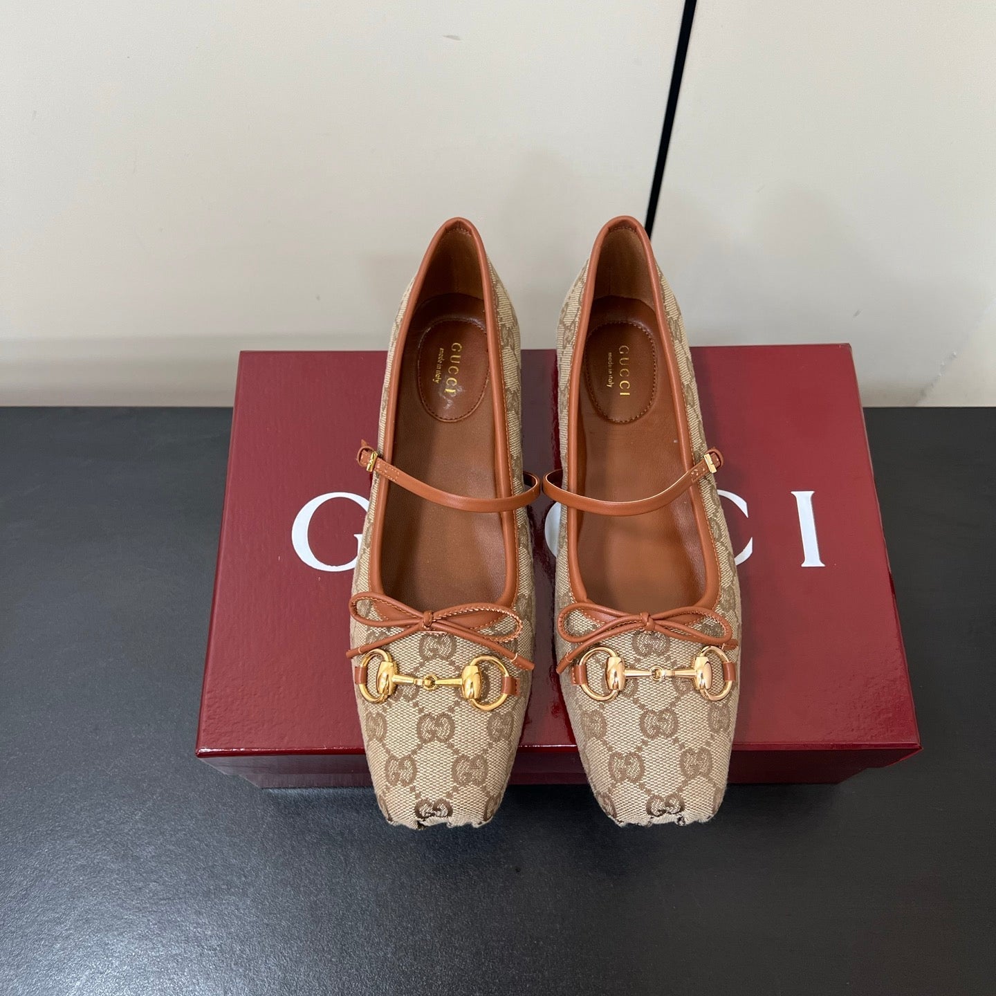 GG MARY JANE 25S IN MINK BROWN CANVAS MIX LAMBSKIN WITH GOLD HARDWARE - 35