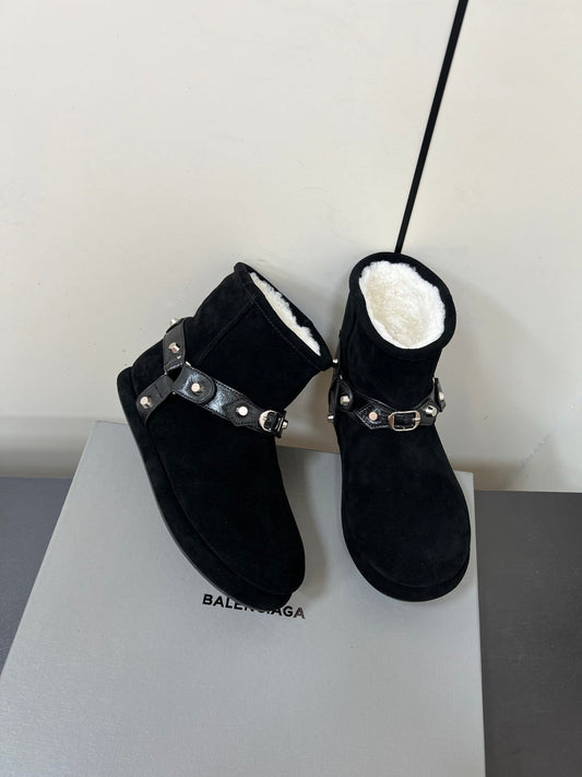 BALENCIAGA 25S ALASKA ANKLE BOOTS IN BLACK SUEDE AND LAMBSKIN WITH SILVER HARDWARE - 35