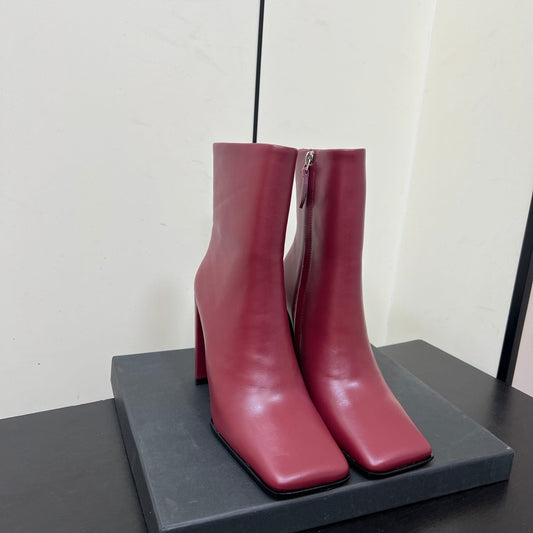 ЧЕРВОНІ ЧОБОТИ ALAÏA З КВАДРАТНИМ НОСКОМ З ТЕЛЯЧОЇ ШКІРИ