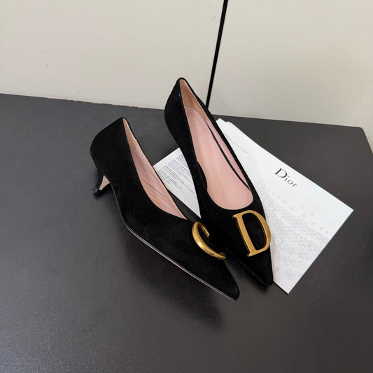 DIOR 26S ГОСТРОНОСІ ВИСОКІ ПІДБОРИ 35 ММ З ЧОРНОЇ ЗАМШІ З ЗОЛОТИСТОЮ ФУРНІТУРОЮ