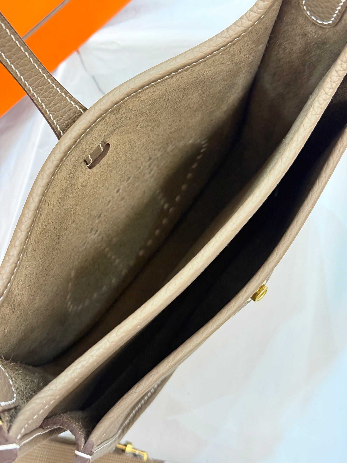HM 26S EVELYNE BAG 23MM IN LIGHT BROWN GRAINED CALFSKIN