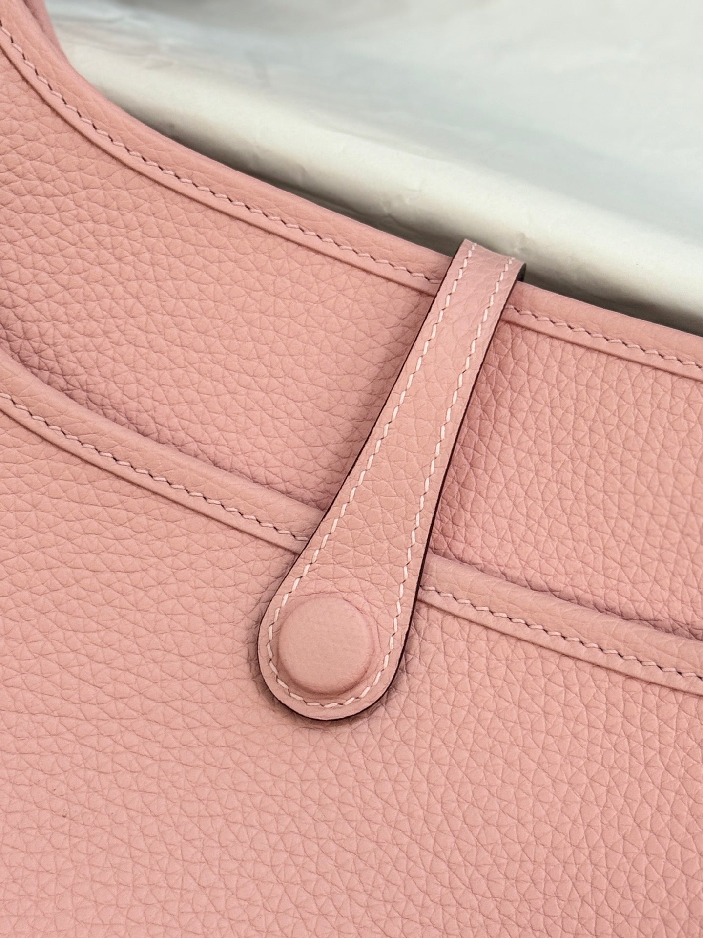 HM 26S EVELYNE BAG 23MM IN PINK GRAINED CALFSKIN