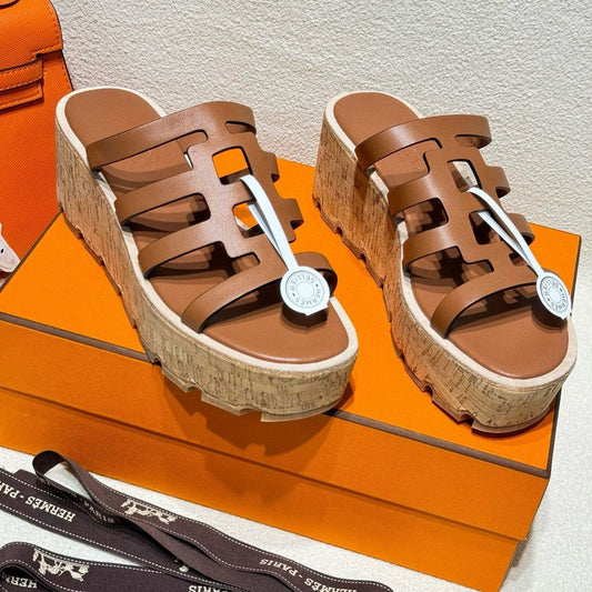 ISABELLA SANDAL CARAMEL CALFSKIN - 35
