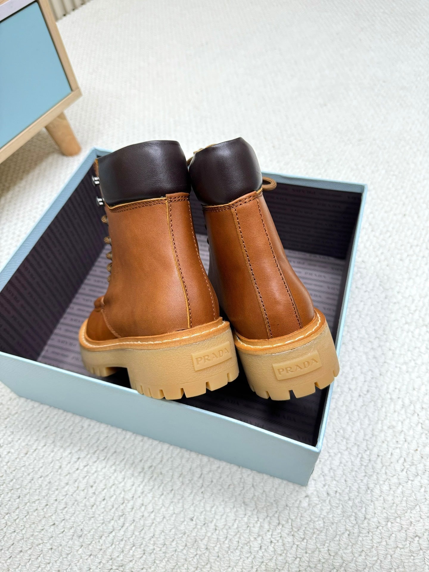 PRADA 25S LACE-UP ANKLE BOOTS IN BROWN CALFSKIN - 35