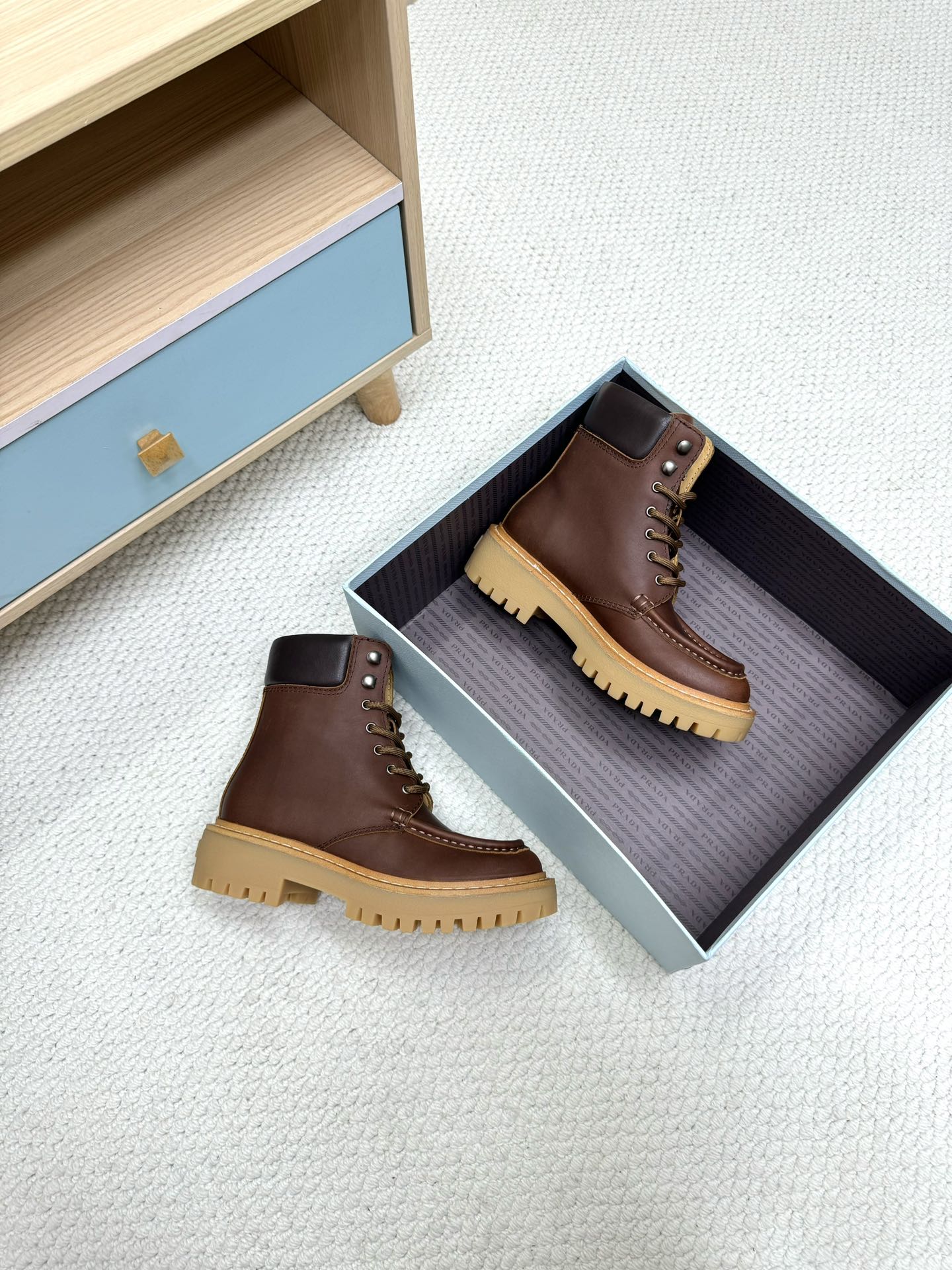 PRADA 25S LACE-UP ANKLE BOOTS IN DARK BROWN CALFSKIN - 35