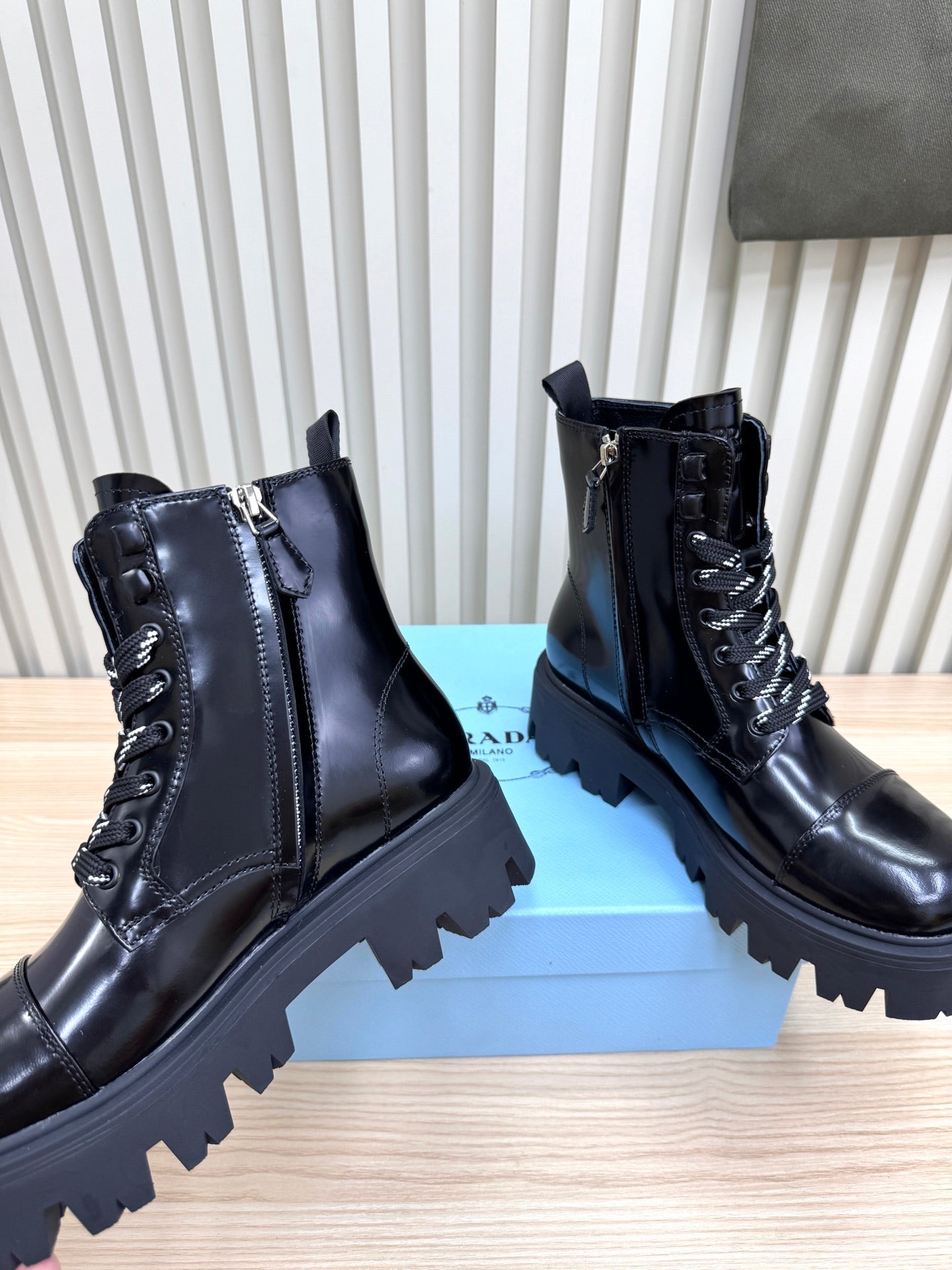 PRADA 25S MONOLITH BOOTS IN BLACK GLOSSY CALFSKIN - 35