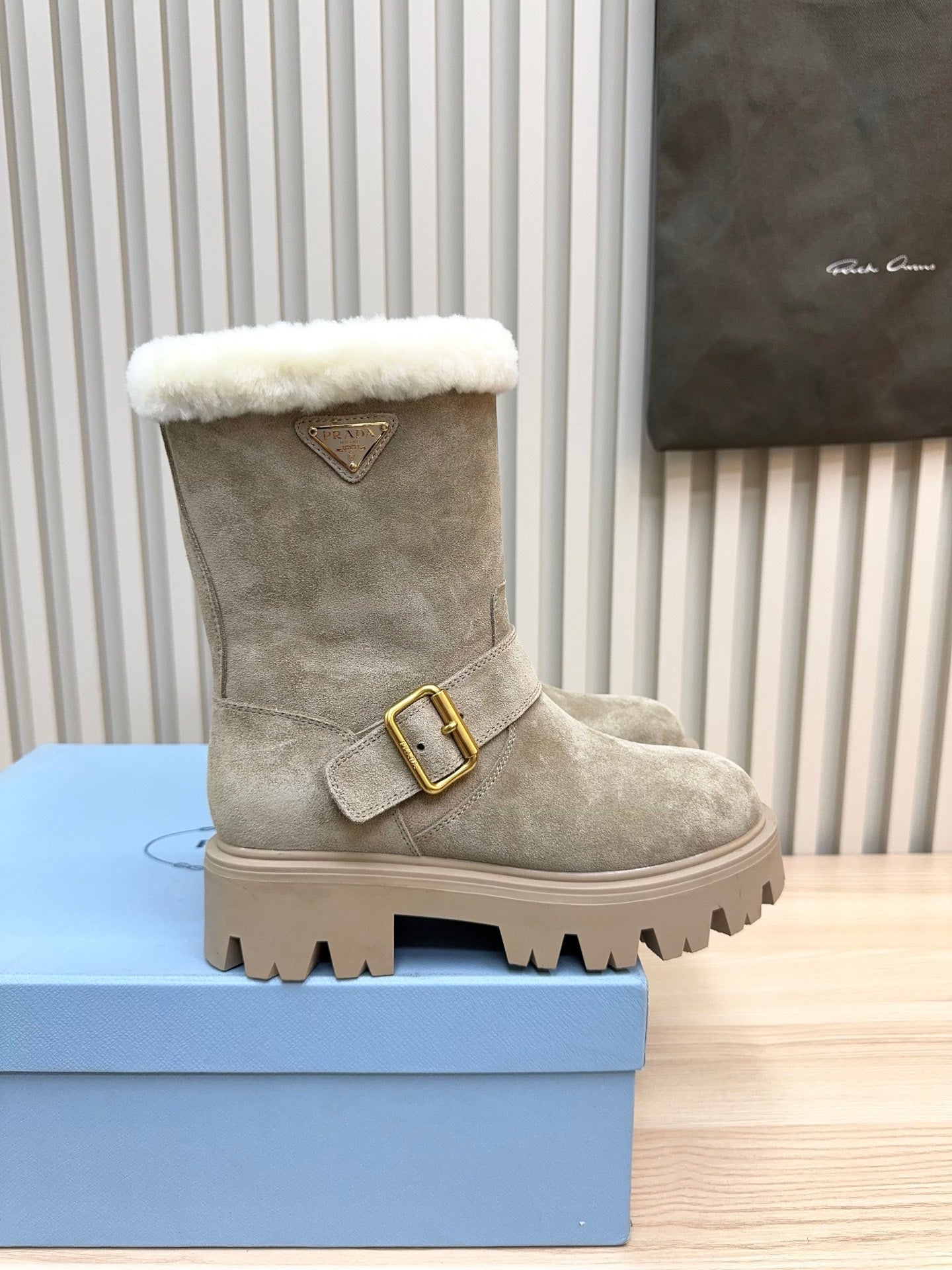 PRADA 25S MARTIN BOOTS IN BEIGE GRAY SUEDE FUR-LINED - 35
