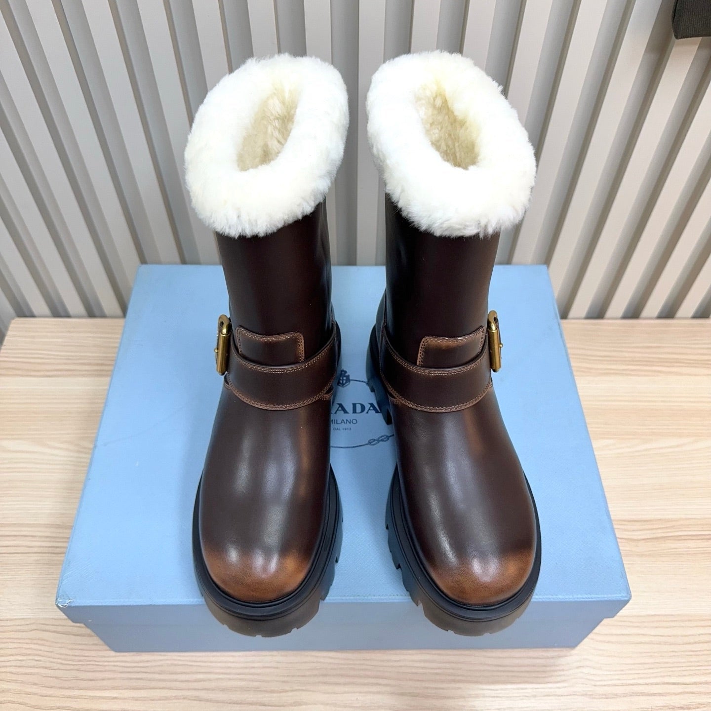 PRADA 25S MARTIN BOOTS IN DARK BROWN CALFSKIN FUR-LINED - 35