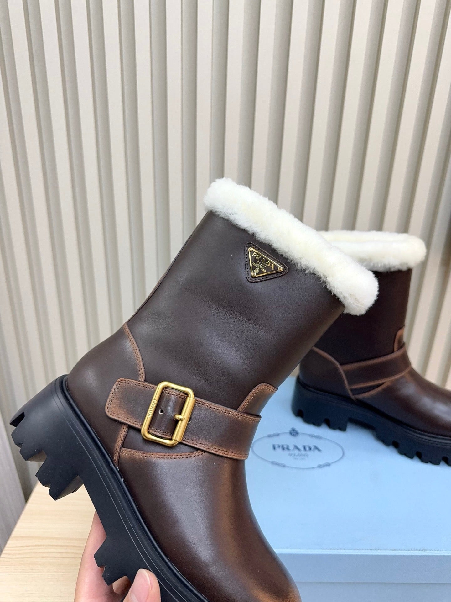 PRADA 25S MARTIN BOOTS IN DARK BROWN CALFSKIN FUR-LINED - 35