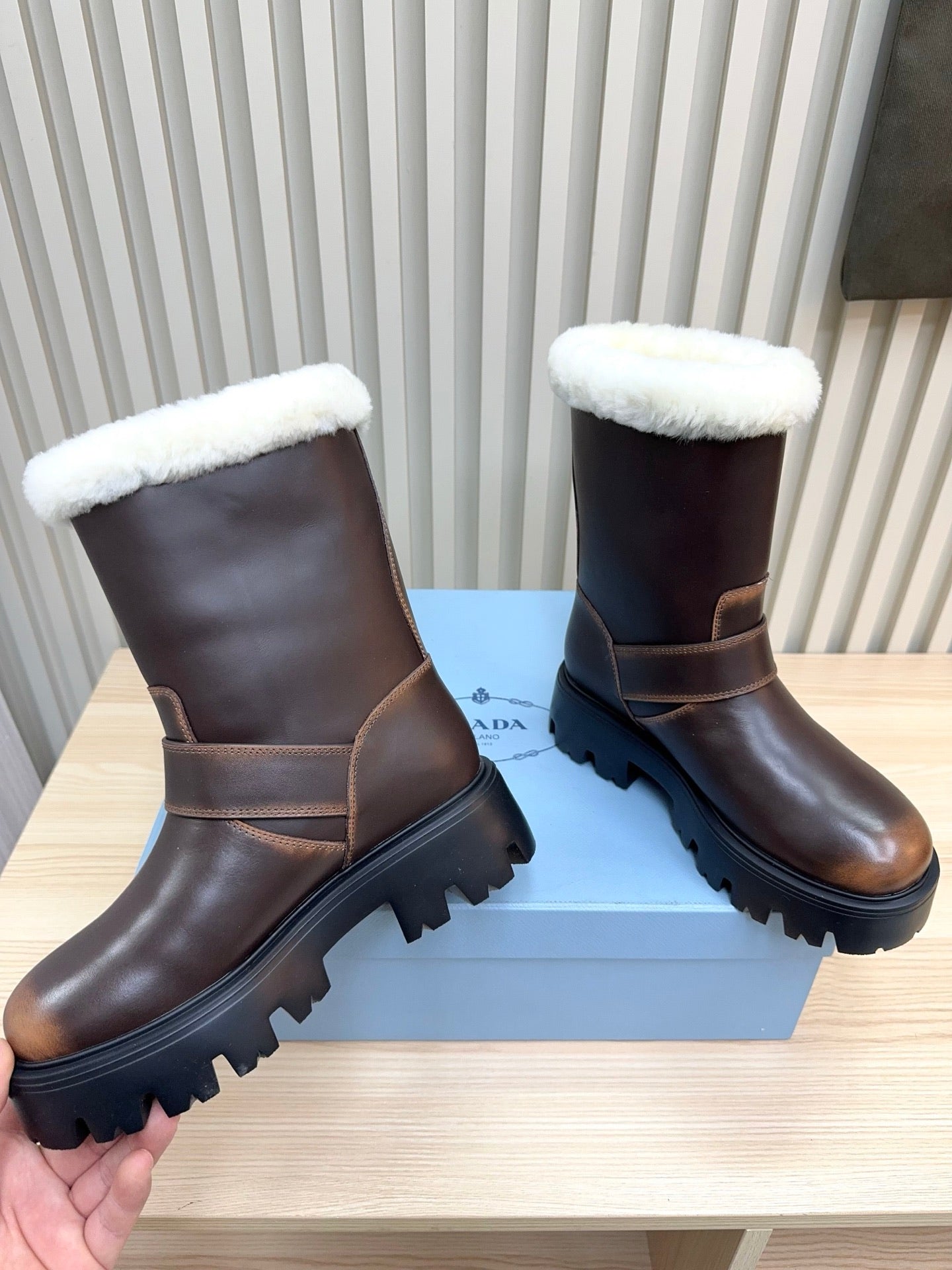 PRADA 25S MARTIN BOOTS IN DARK BROWN CALFSKIN FUR-LINED - 35