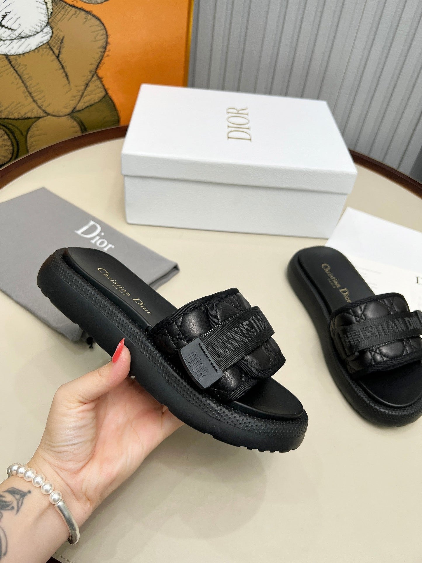 PLATFORM SLIDES 25S 50MM IN BLACK CALFSKIN AND ELECTRIC FABRIC - 35
