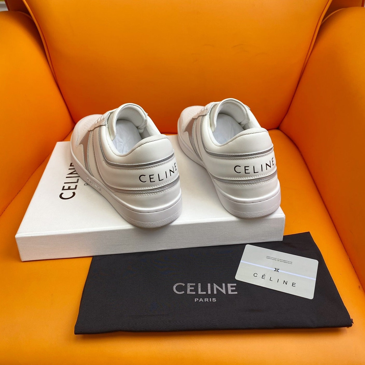 TRAINER LOW LACE-UP SNEAKER IN CALFSKIN OPTIC WHITE SILVER - 35