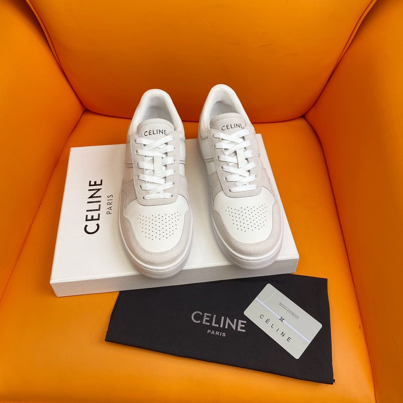 TRAINER LOW LACE-UP SNEAKER IN CALFSKIN OPTIC WHITE PEARL GRAY - 35