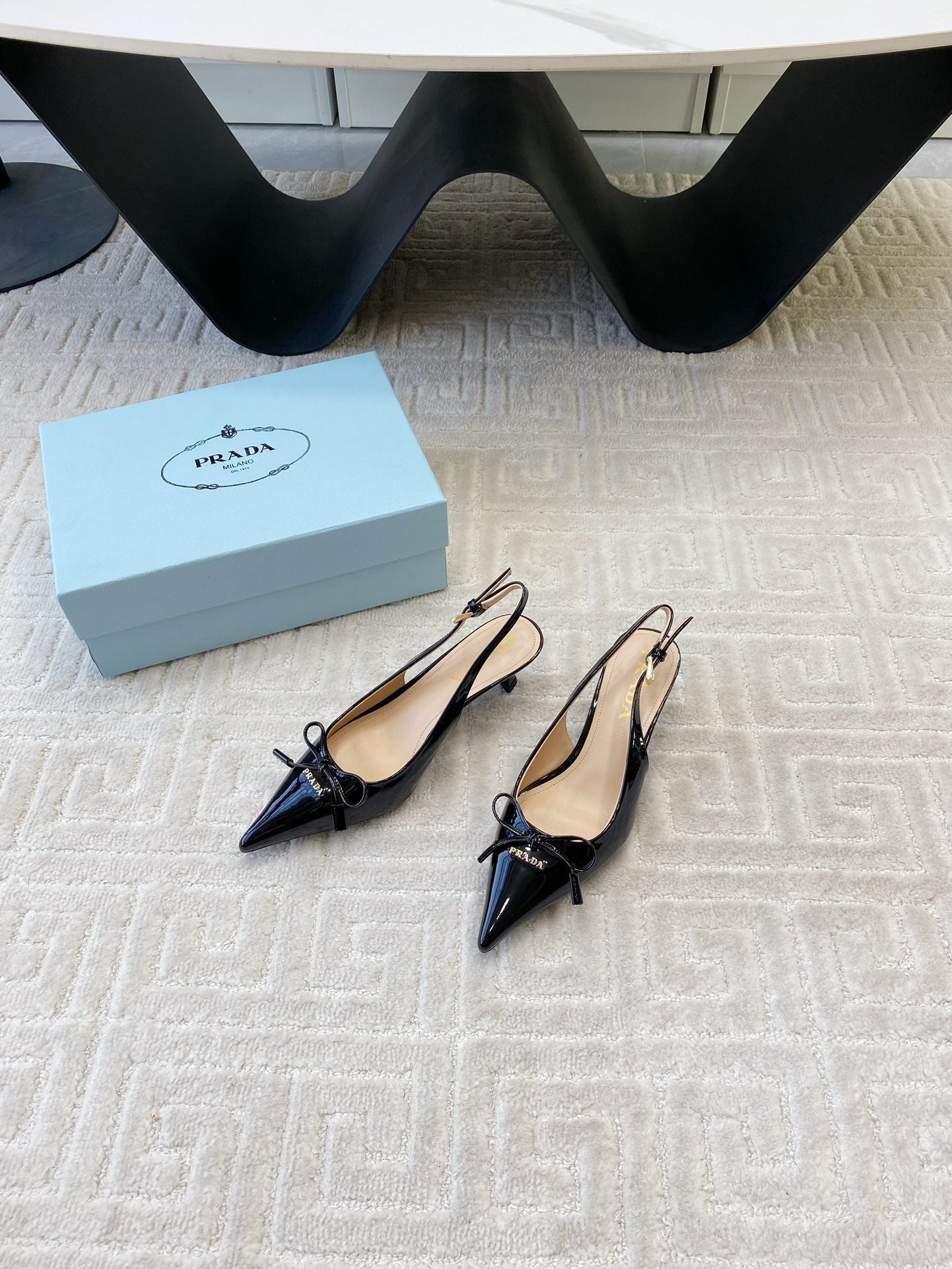 SLINGBACK PUMPS ATTACHED BOW IN BLACK GLOSSY CALFSKIN - 35