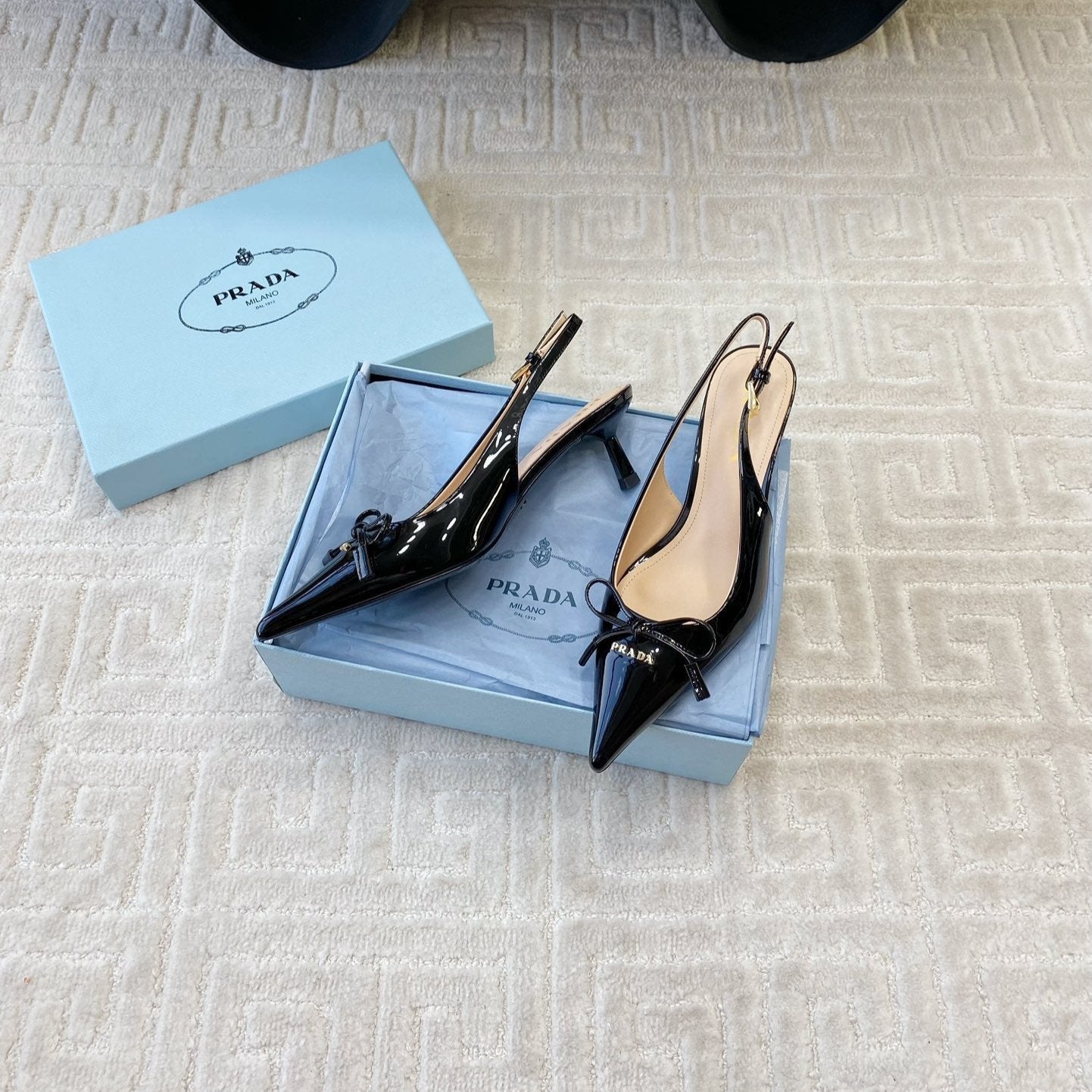 SLINGBACK PUMPS ATTACHED BOW IN BLACK GLOSSY CALFSKIN - 35