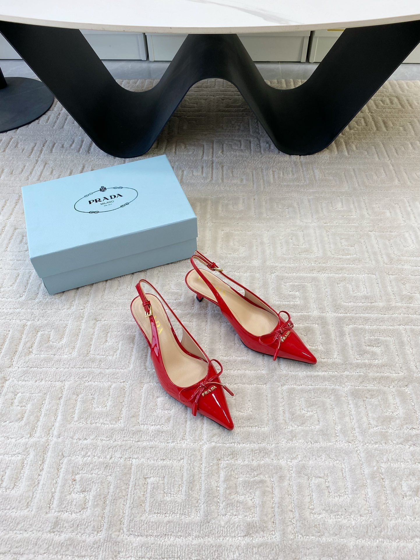 SLINGBACK PUMPS ATTACHED BOW IN PASSION RED GLOSSY CALFSKIN - 35