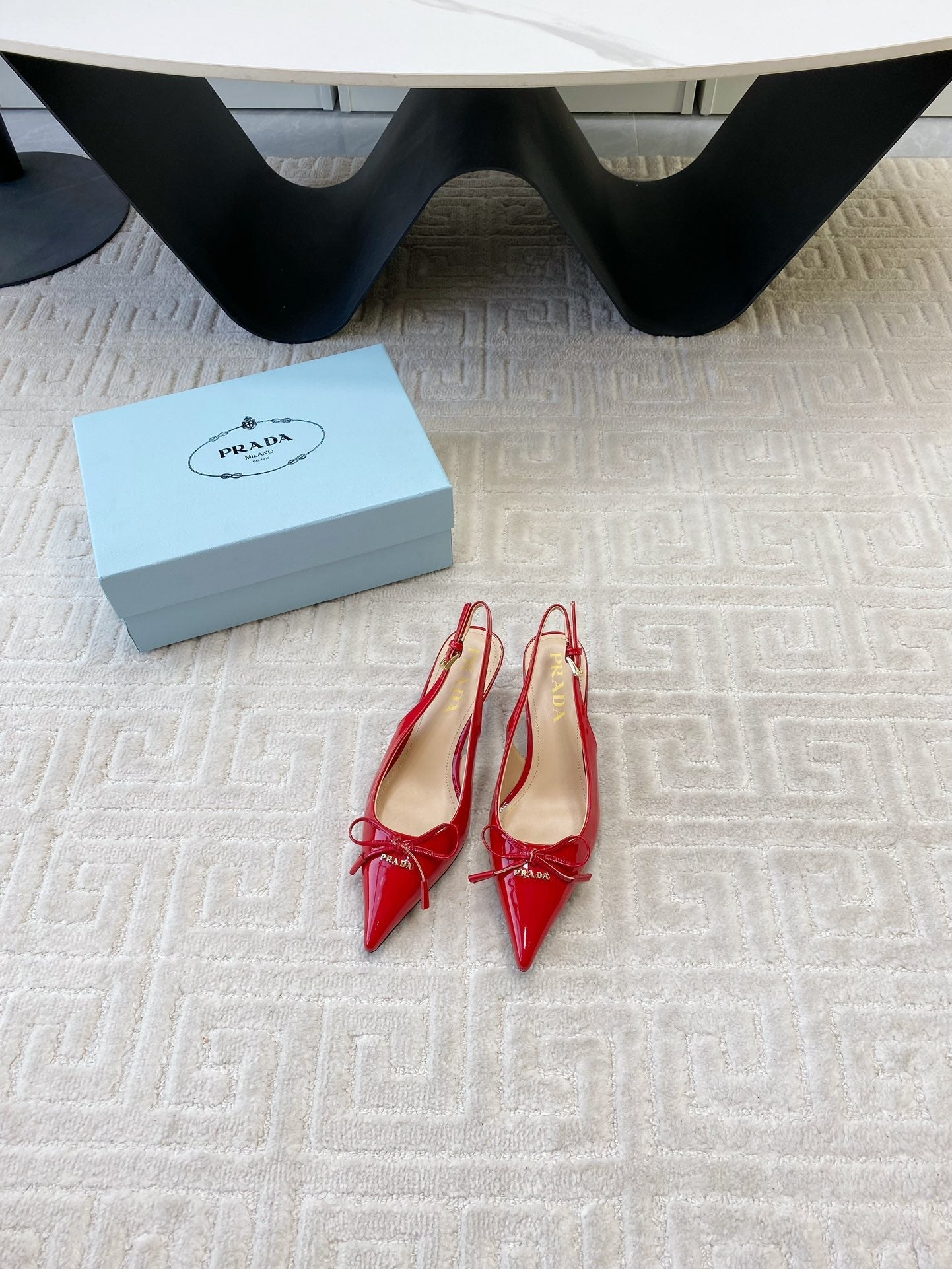 SLINGBACK PUMPS ATTACHED BOW IN PASSION RED GLOSSY CALFSKIN - 35