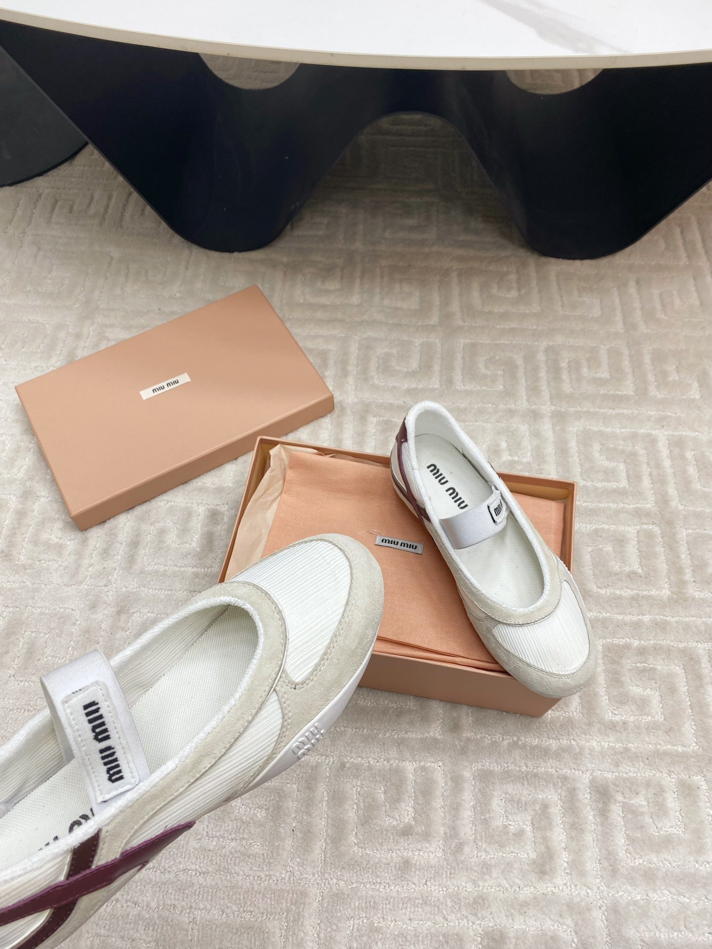 BALLET FLAT SHOES IN WHITE MESH AND BEIGE SUEDE - 35