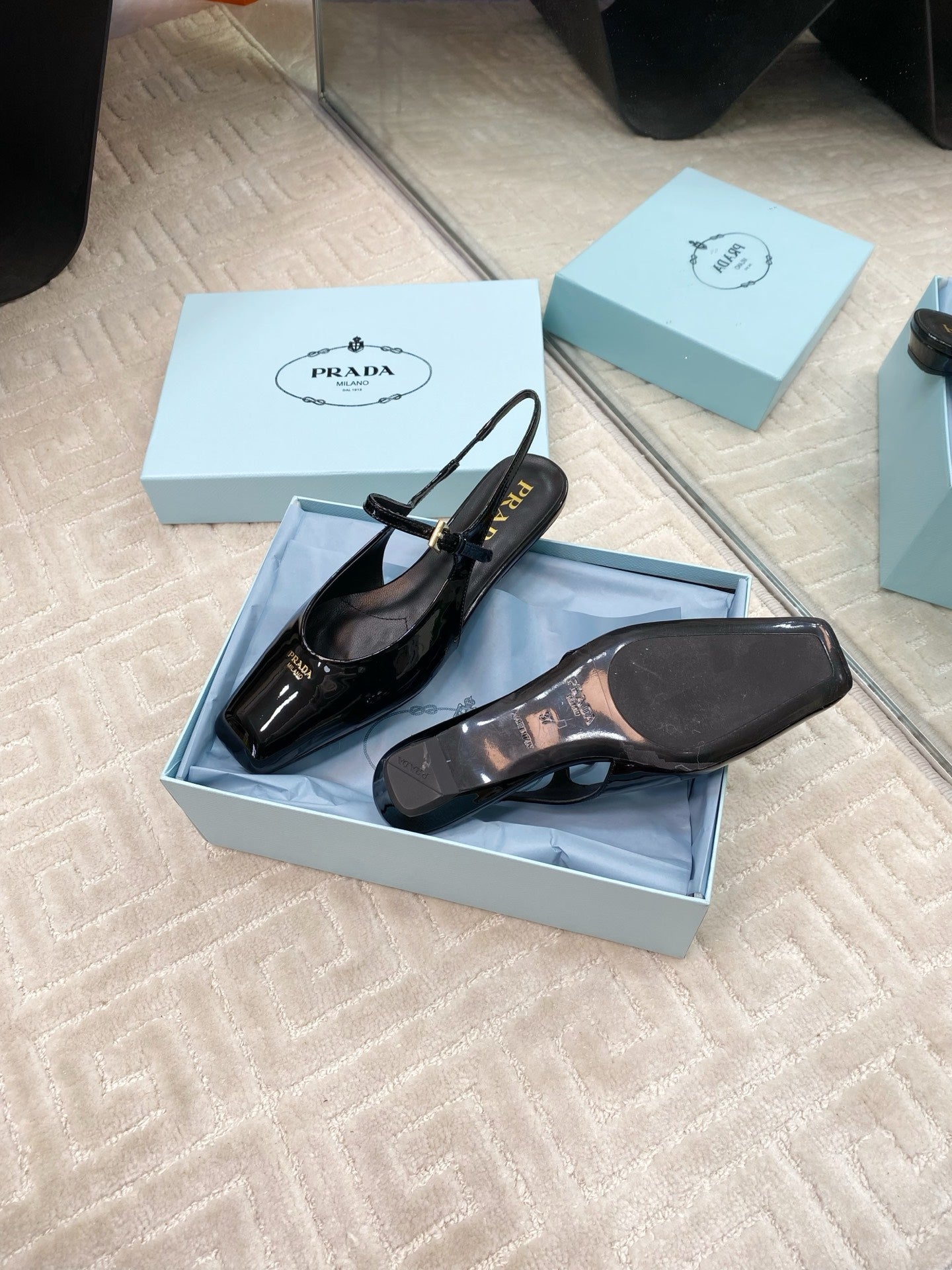 MARY JANE SLINGBACK SQUARE TOE IN BLACK PATENT SHEEPSKIN - 35