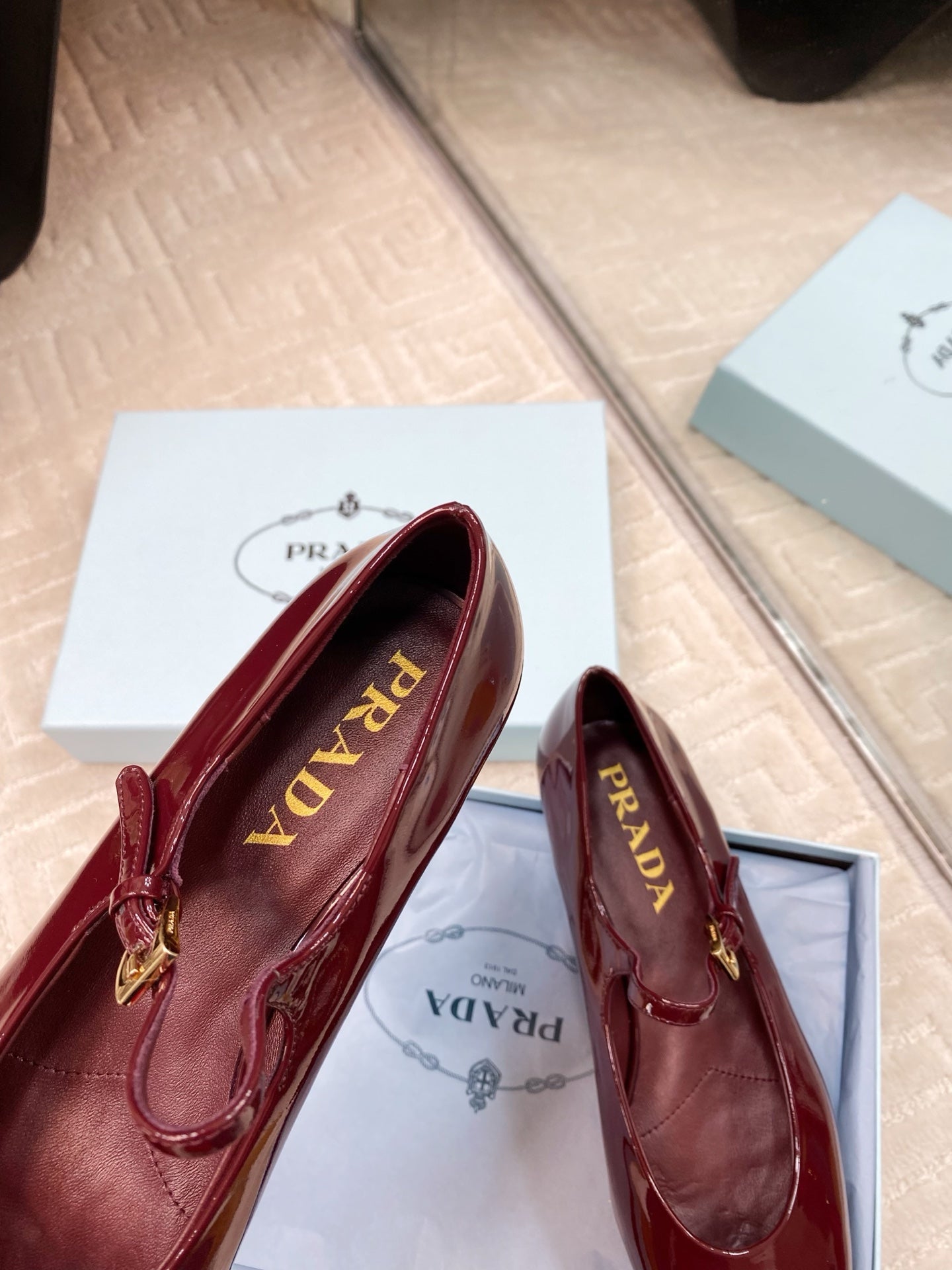 MARY JANE FLATS SQUARE TOE IN BURGUNDY RED PATENT SHEEPSKIN - 35