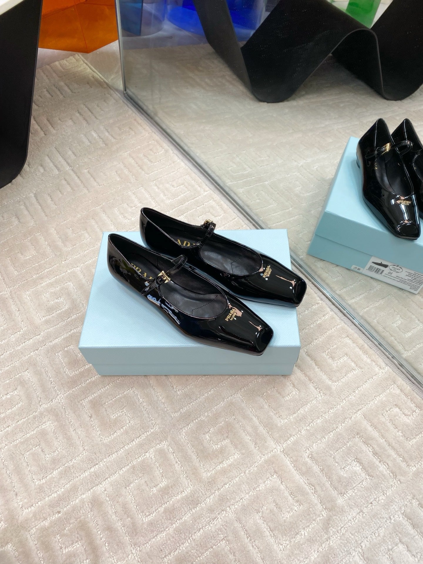 MARY JANE FLATS SQUARE TOE IN BLACK PATENT SHEEPSKIN - 35